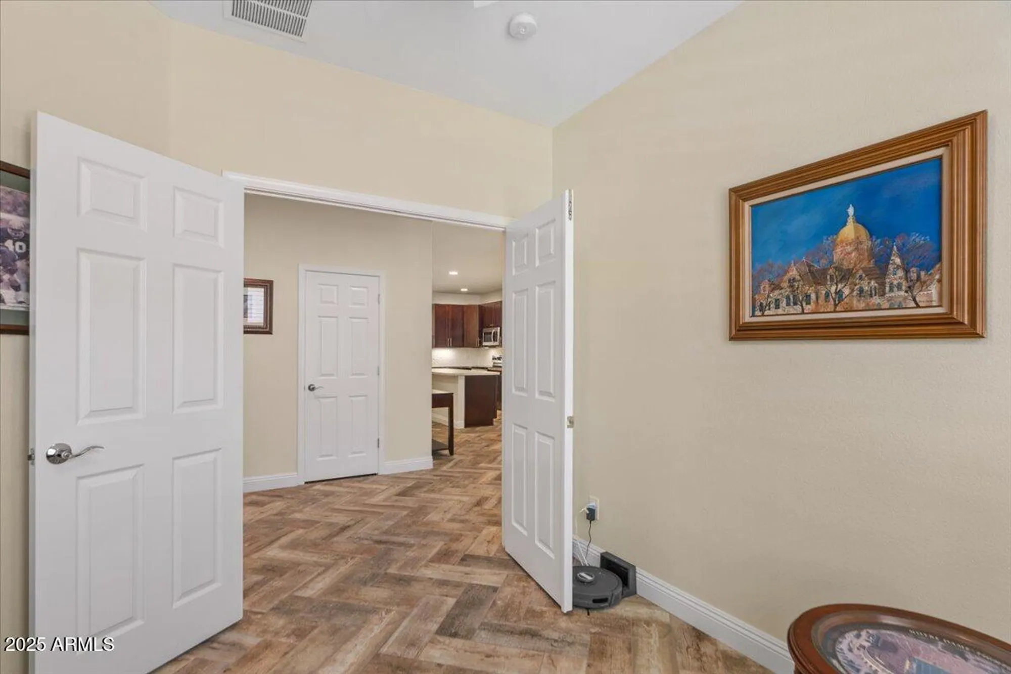 Property Slideshow image 20 of 40 | 4649 e sourwood dr, Gilbert, AZ, 85298