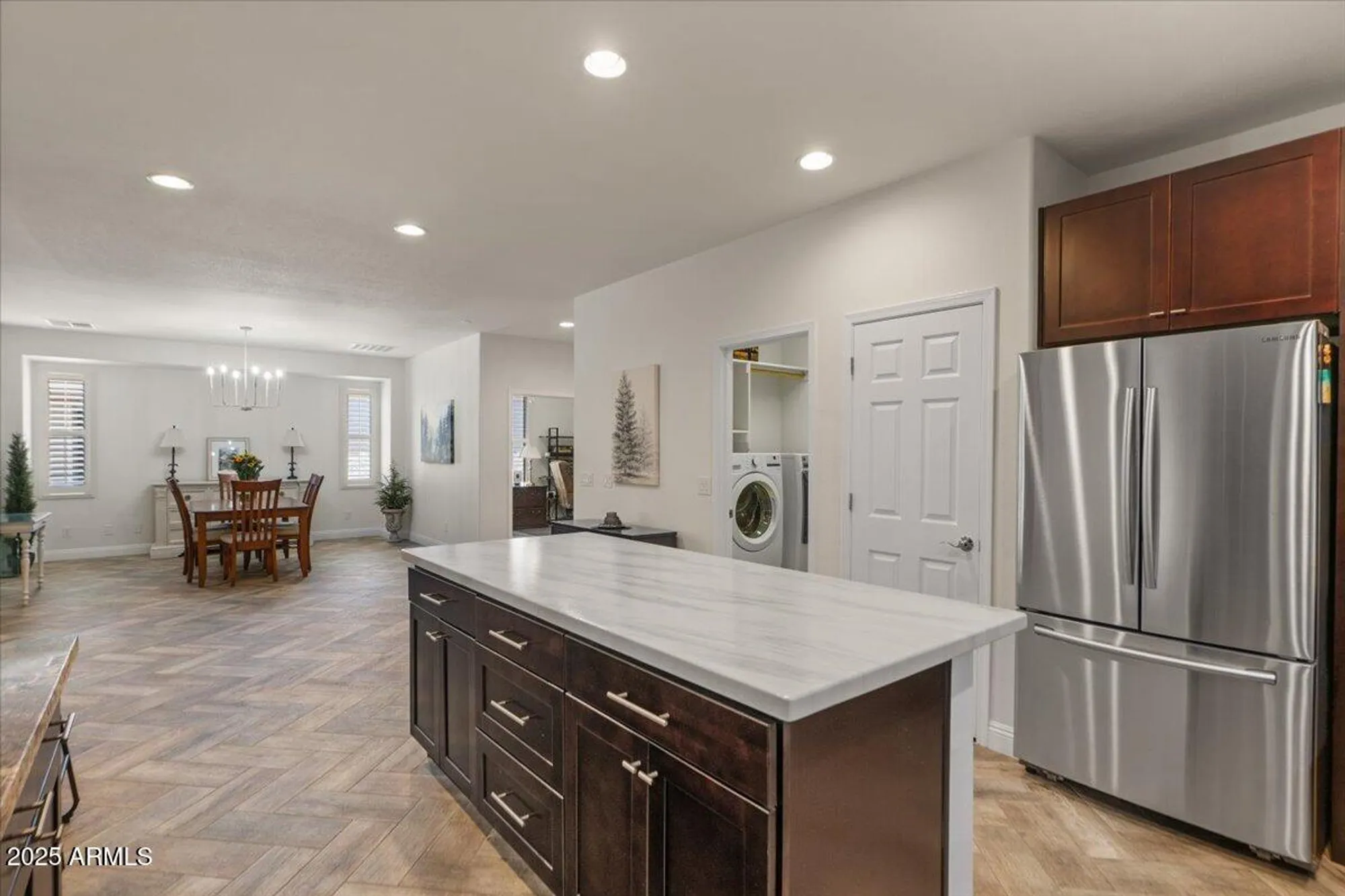 Property Slideshow image 9 of 40 | 4649 e sourwood dr, Gilbert, AZ, 85298