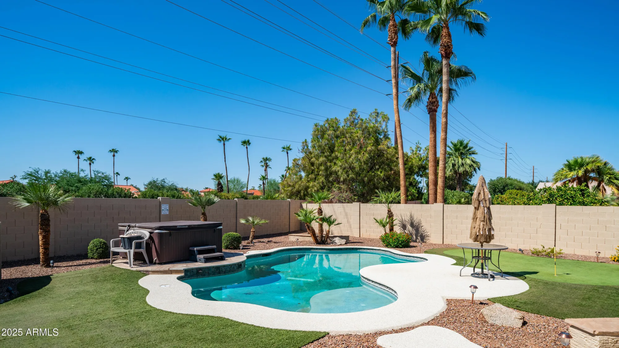 Property Slideshow image 7 of 36 | 10641 e coopers hawk dr, Sun Lakes, AZ, 85248