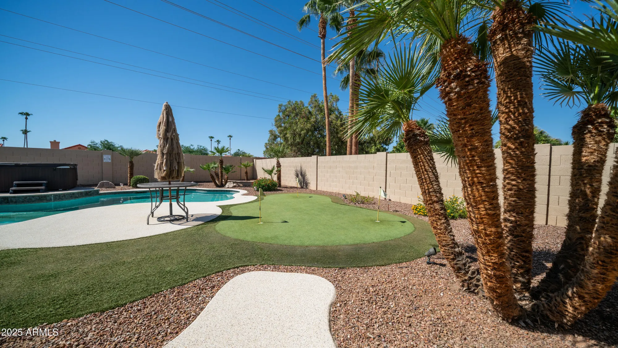 Property Slideshow image 4 of 36 | 10641 e coopers hawk dr, Sun Lakes, AZ, 85248