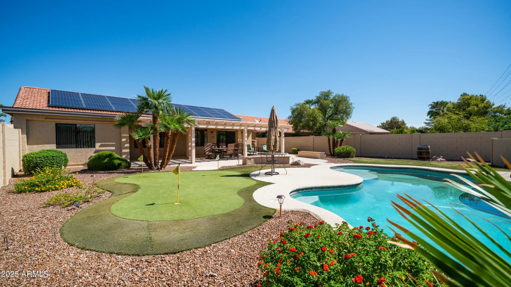 Property Slideshow image 11 of 36 | 10641 e coopers hawk dr, Sun Lakes, AZ, 85248
