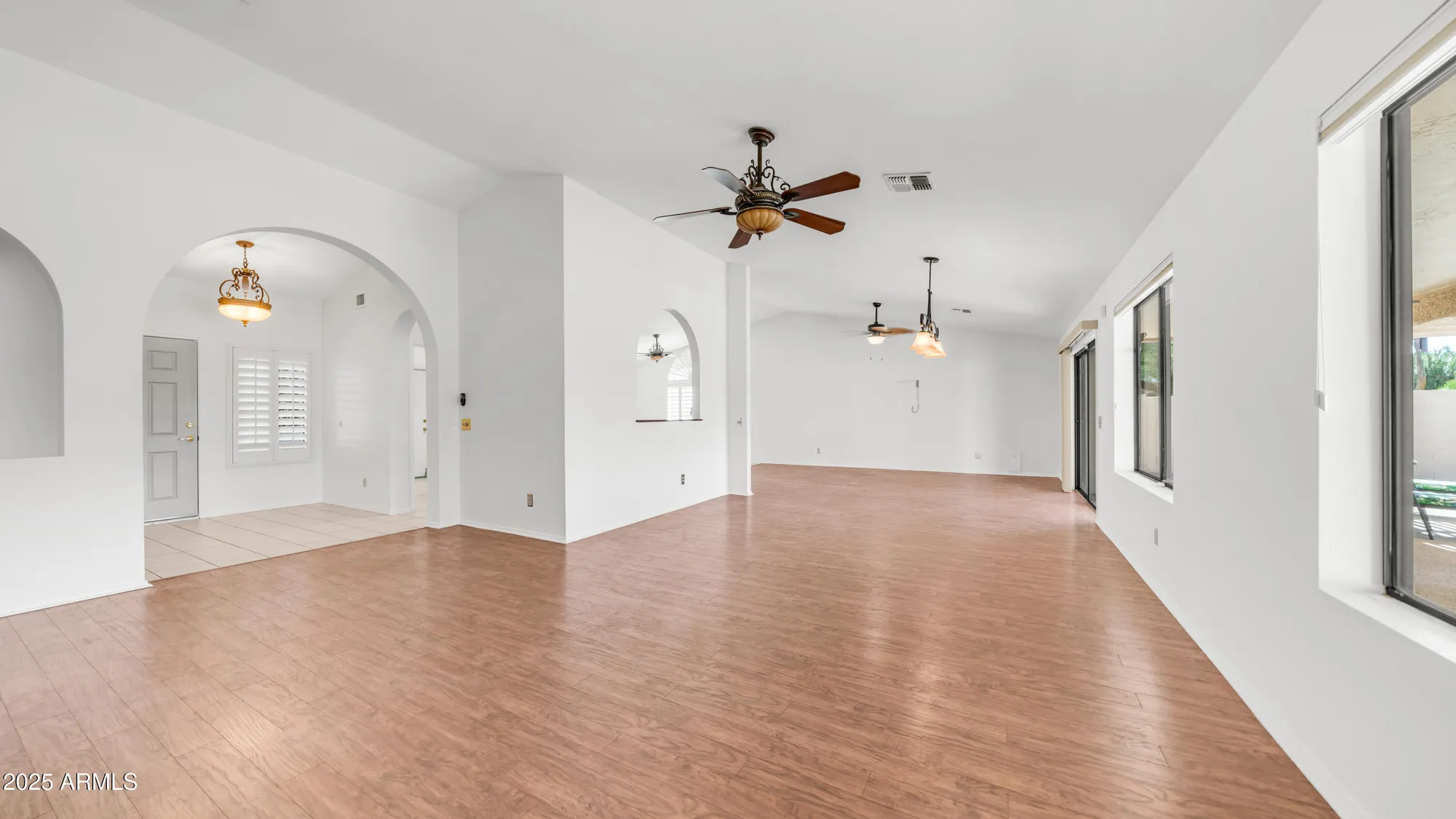 Property Slideshow image 14 of 36 | 10641 e coopers hawk dr, Sun Lakes, AZ, 85248