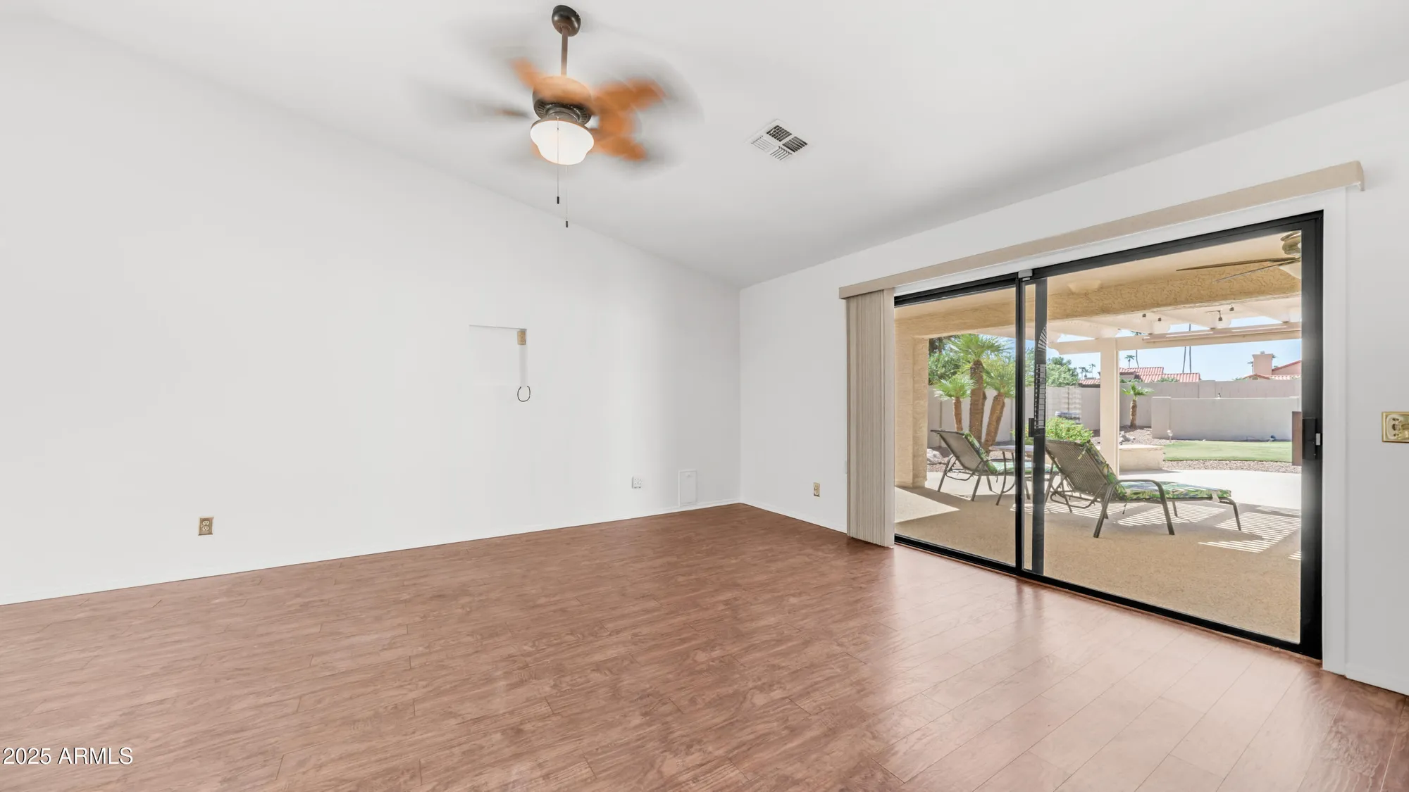Property Slideshow image 15 of 36 | 10641 e coopers hawk dr, Sun Lakes, AZ, 85248
