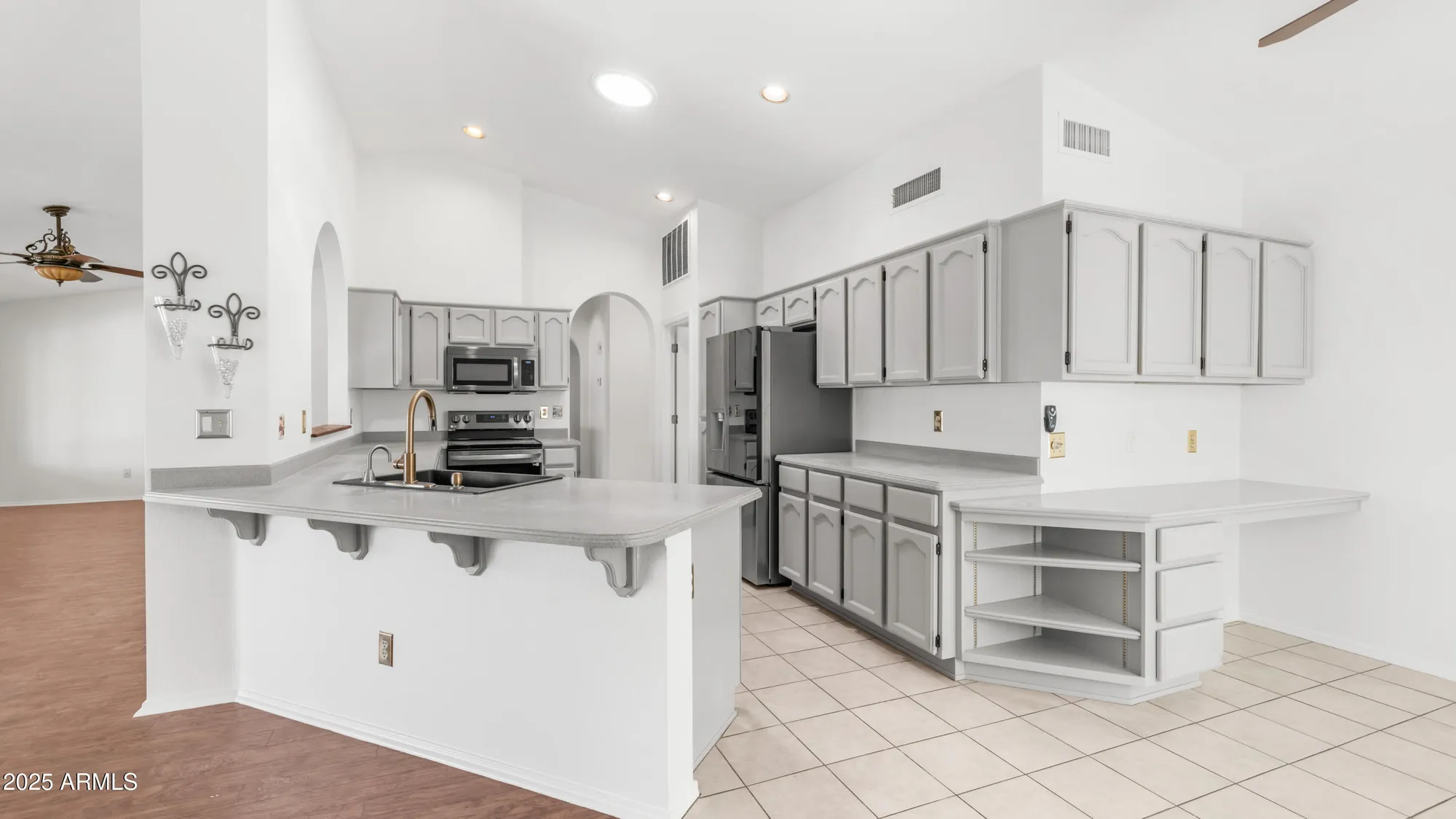 Property Slideshow image 18 of 36 | 10641 e coopers hawk dr, Sun Lakes, AZ, 85248
