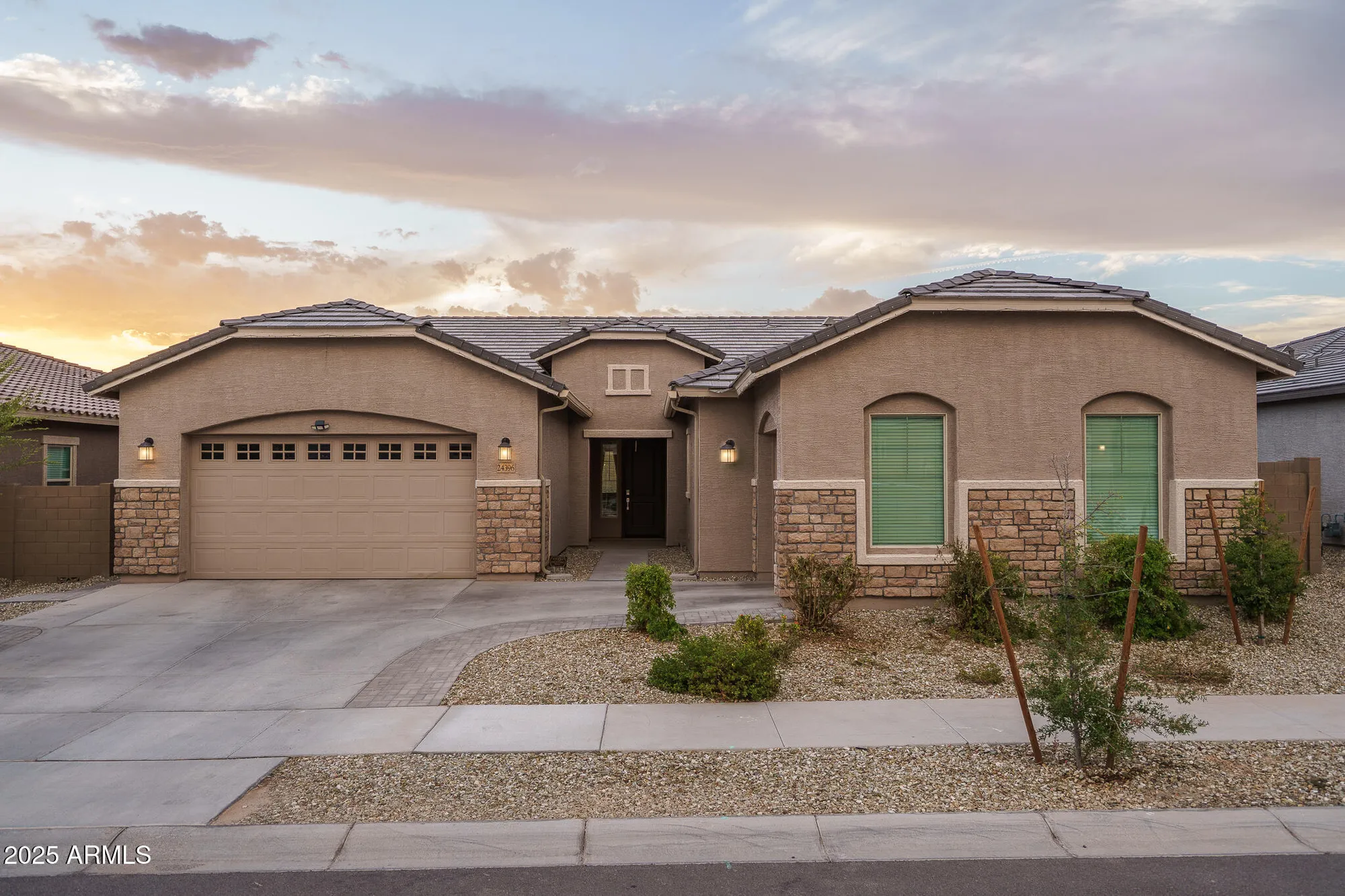 Property Slideshow image 55 of 56 | 24396 n 169th dr, Surprise, AZ, 85387