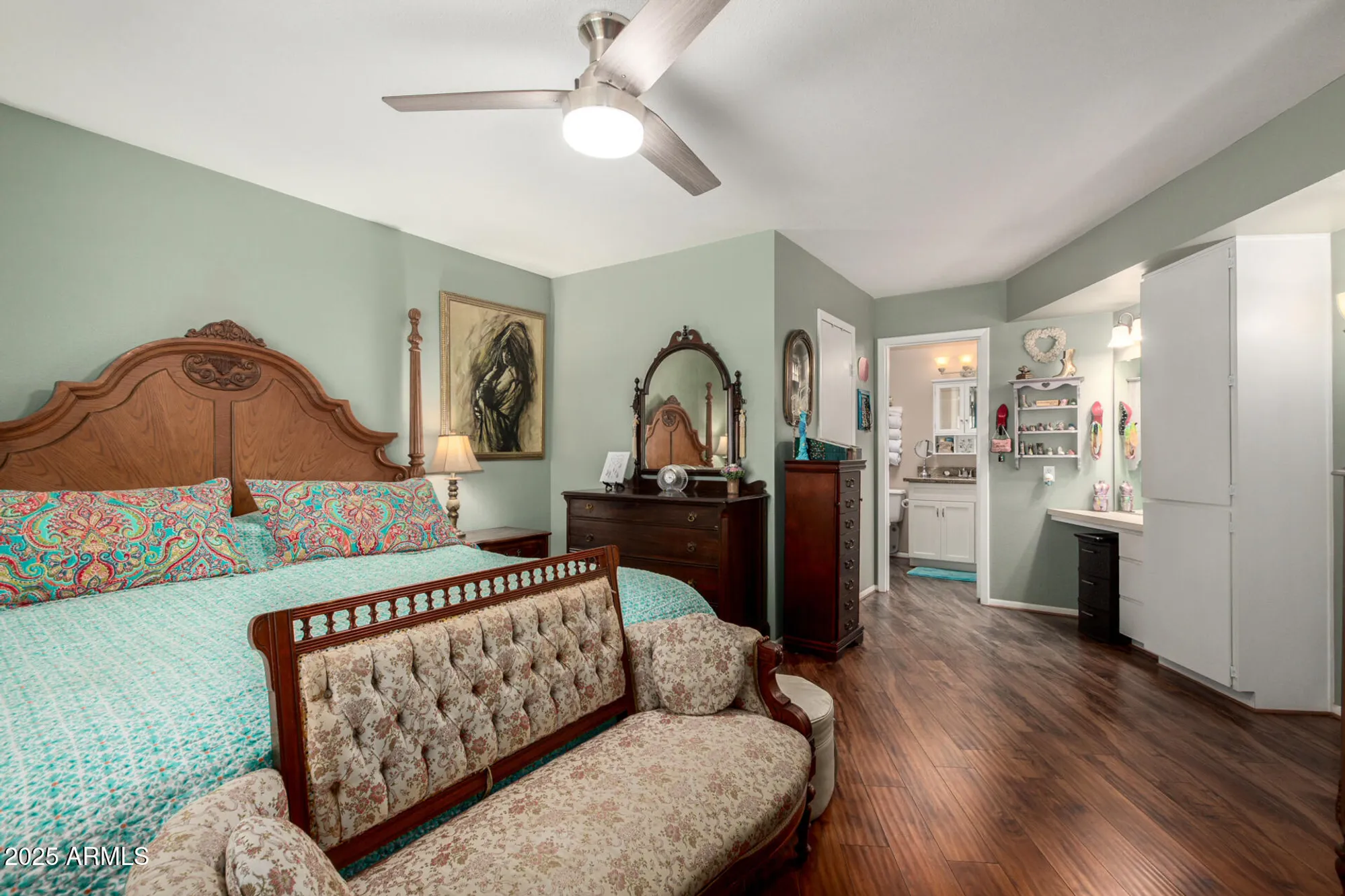 Property Slideshow image 14 of 28 | 16822 n 102nd ave, Sun City, AZ, 85351