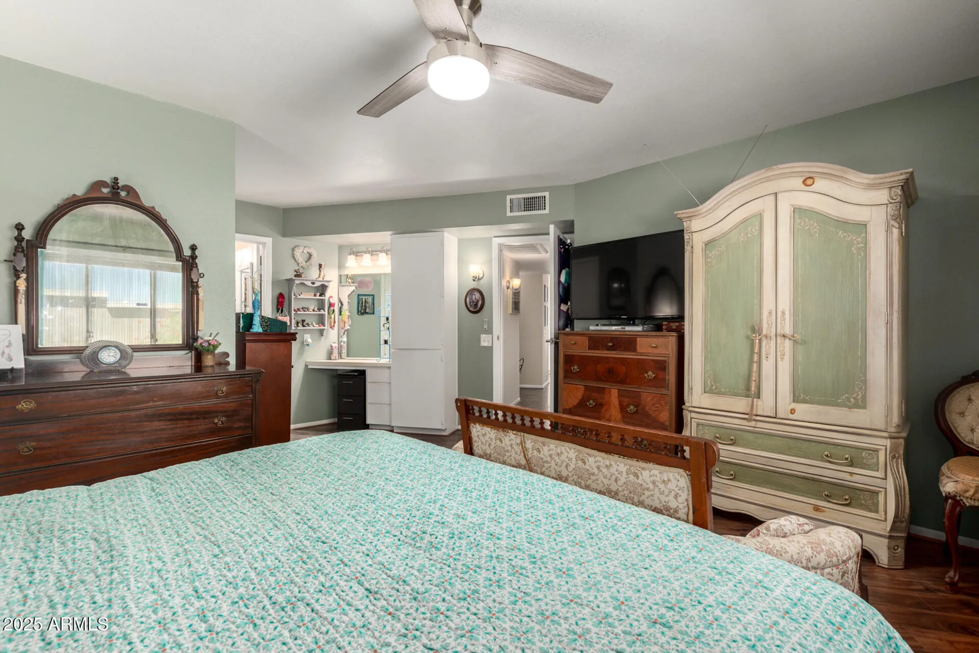 Property Slideshow image 15 of 28 | 16822 n 102nd ave, Sun City, AZ, 85351