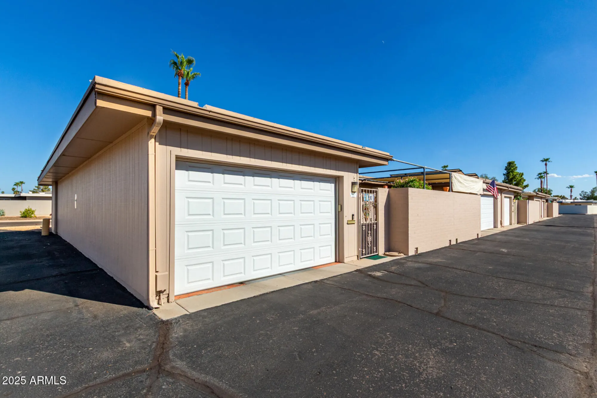 Property Slideshow image 27 of 28 | 16822 n 102nd ave, Sun City, AZ, 85351