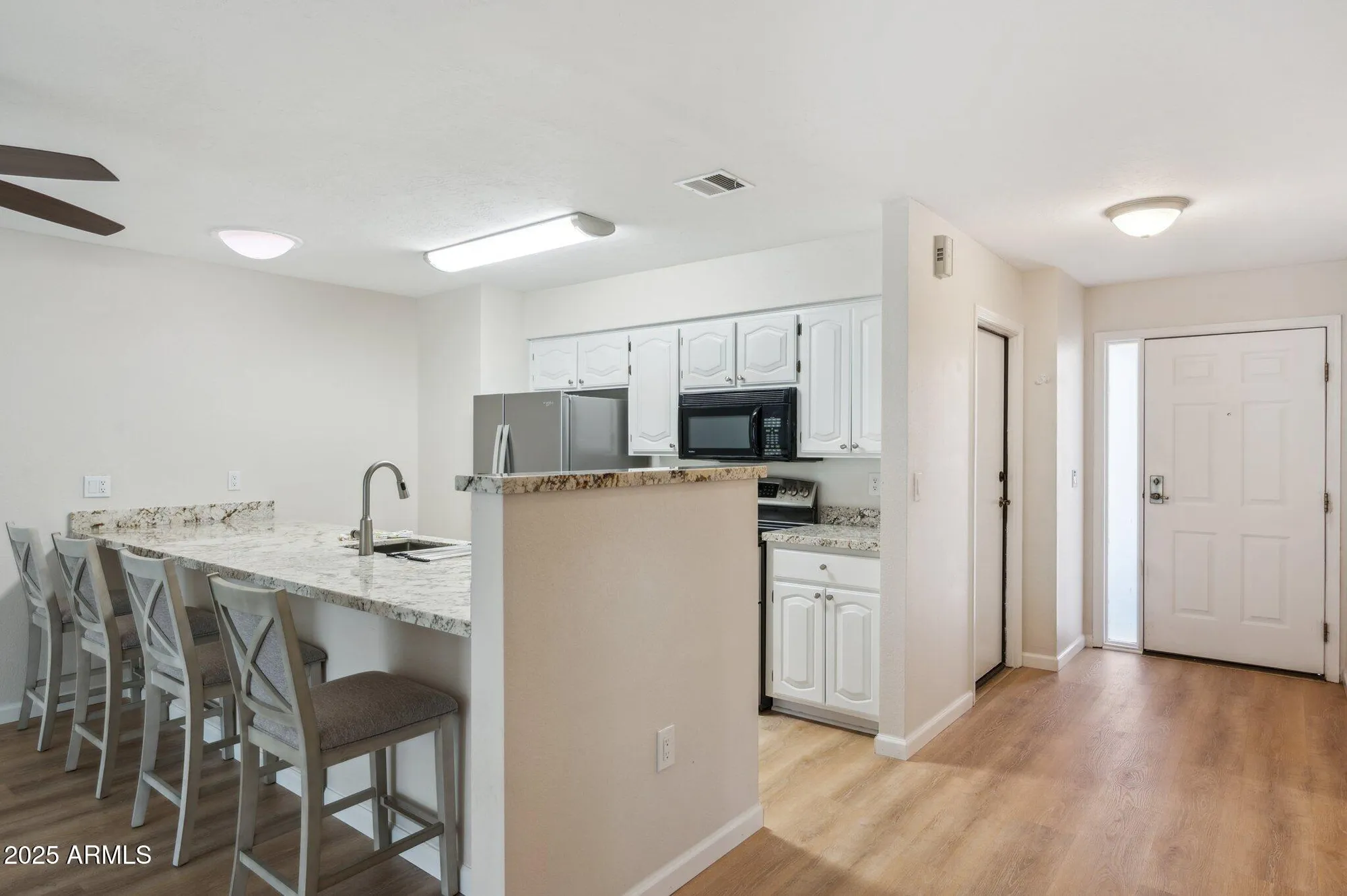 Property Slideshow image 4 of 36 | 1021 s greenfield rd unit 1106, Mesa, AZ, 85206