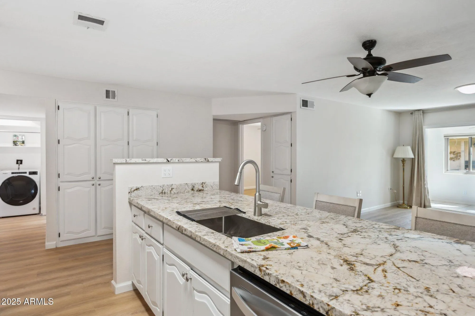 Property Slideshow image 7 of 36 | 1021 s greenfield rd unit 1106, Mesa, AZ, 85206
