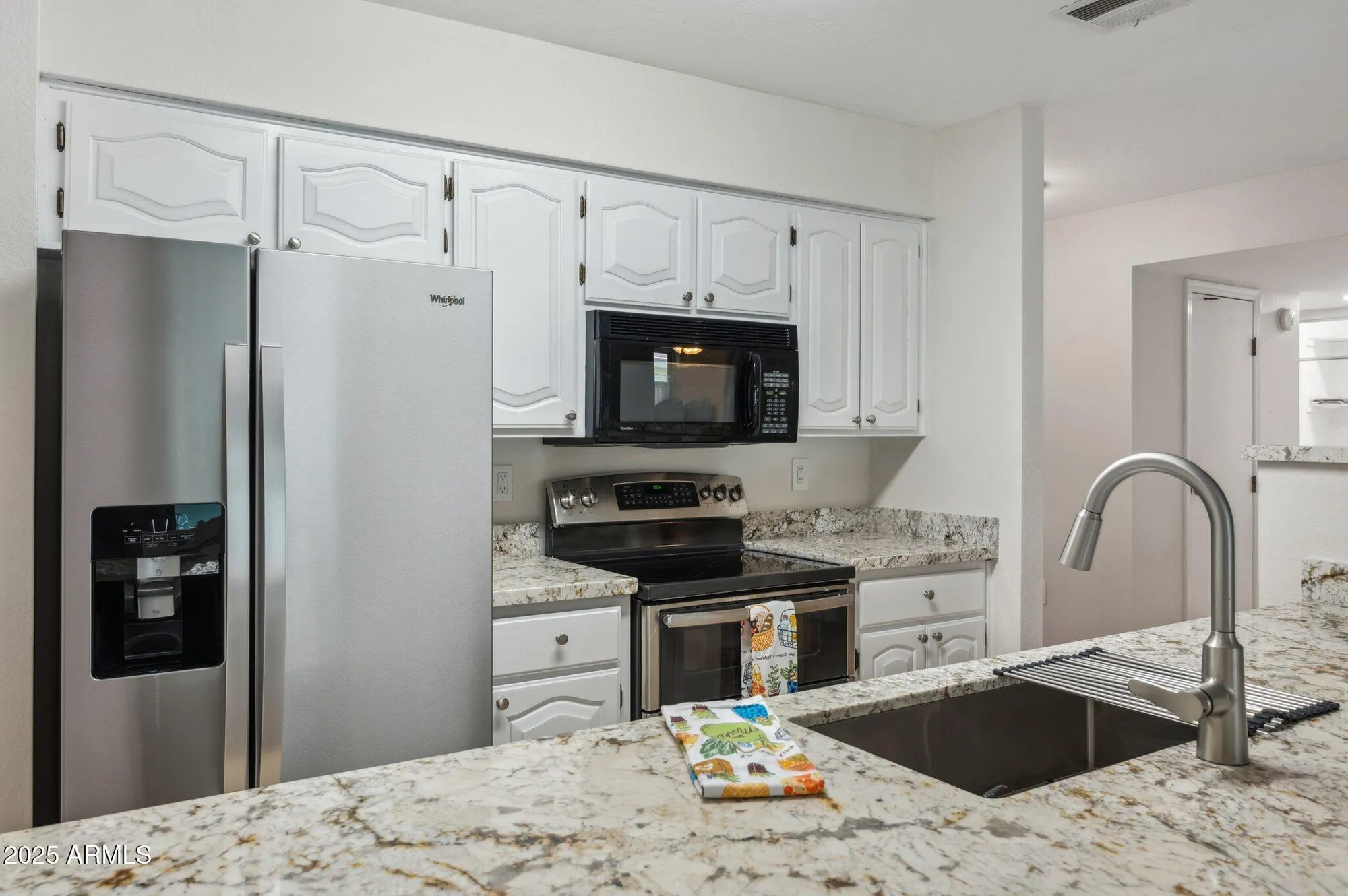 Property Slideshow image 8 of 36 | 1021 s greenfield rd unit 1106, Mesa, AZ, 85206