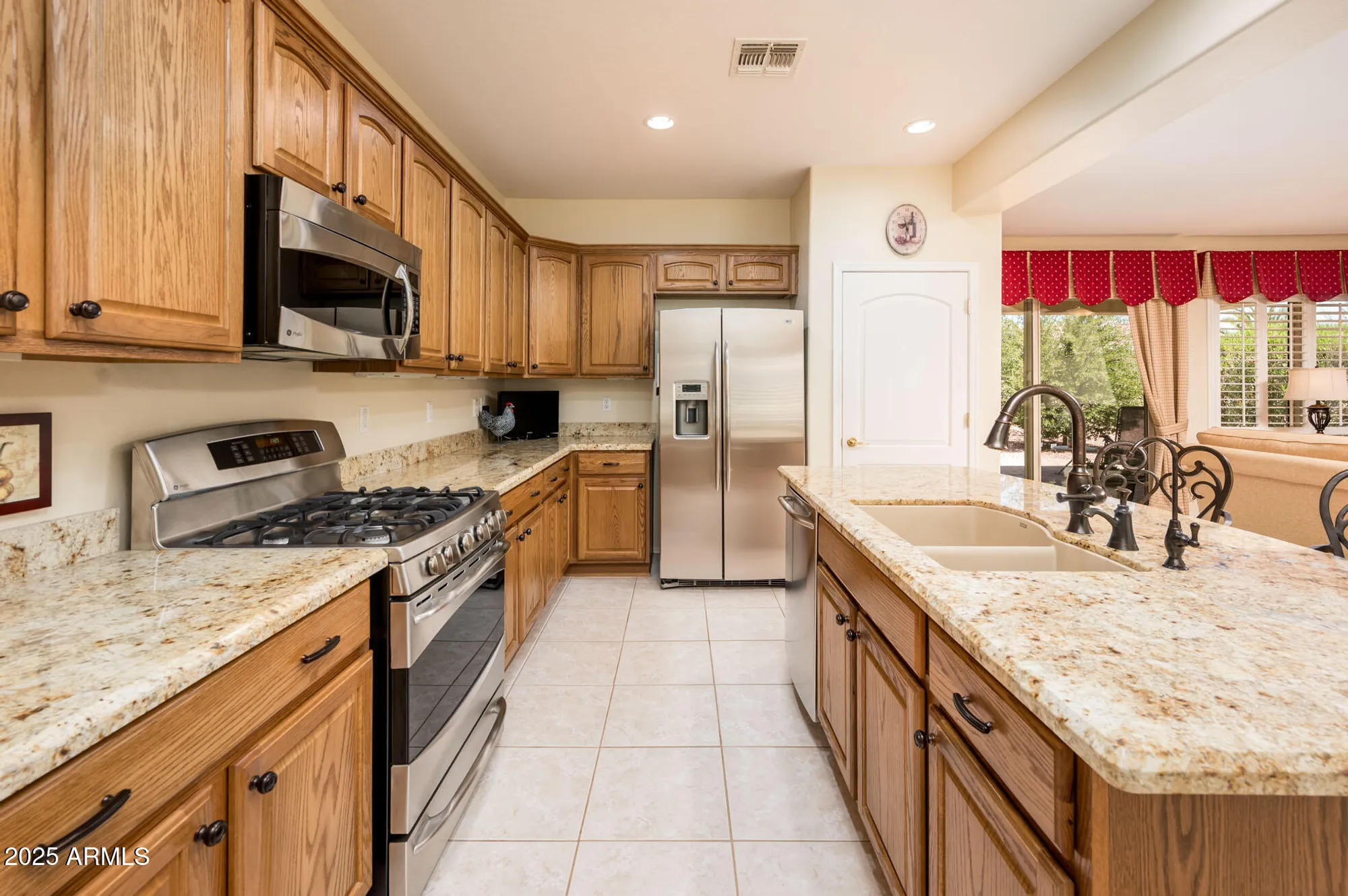 Property Slideshow image 17 of 66 | 13434 w el sueno ct, Sun City West, AZ, 85375