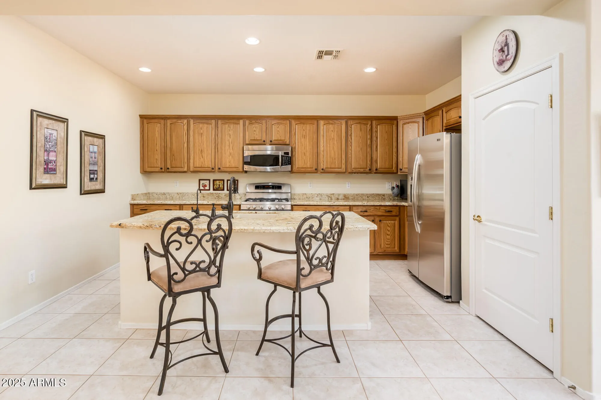 Property Slideshow image 15 of 66 | 13434 w el sueno ct, Sun City West, AZ, 85375