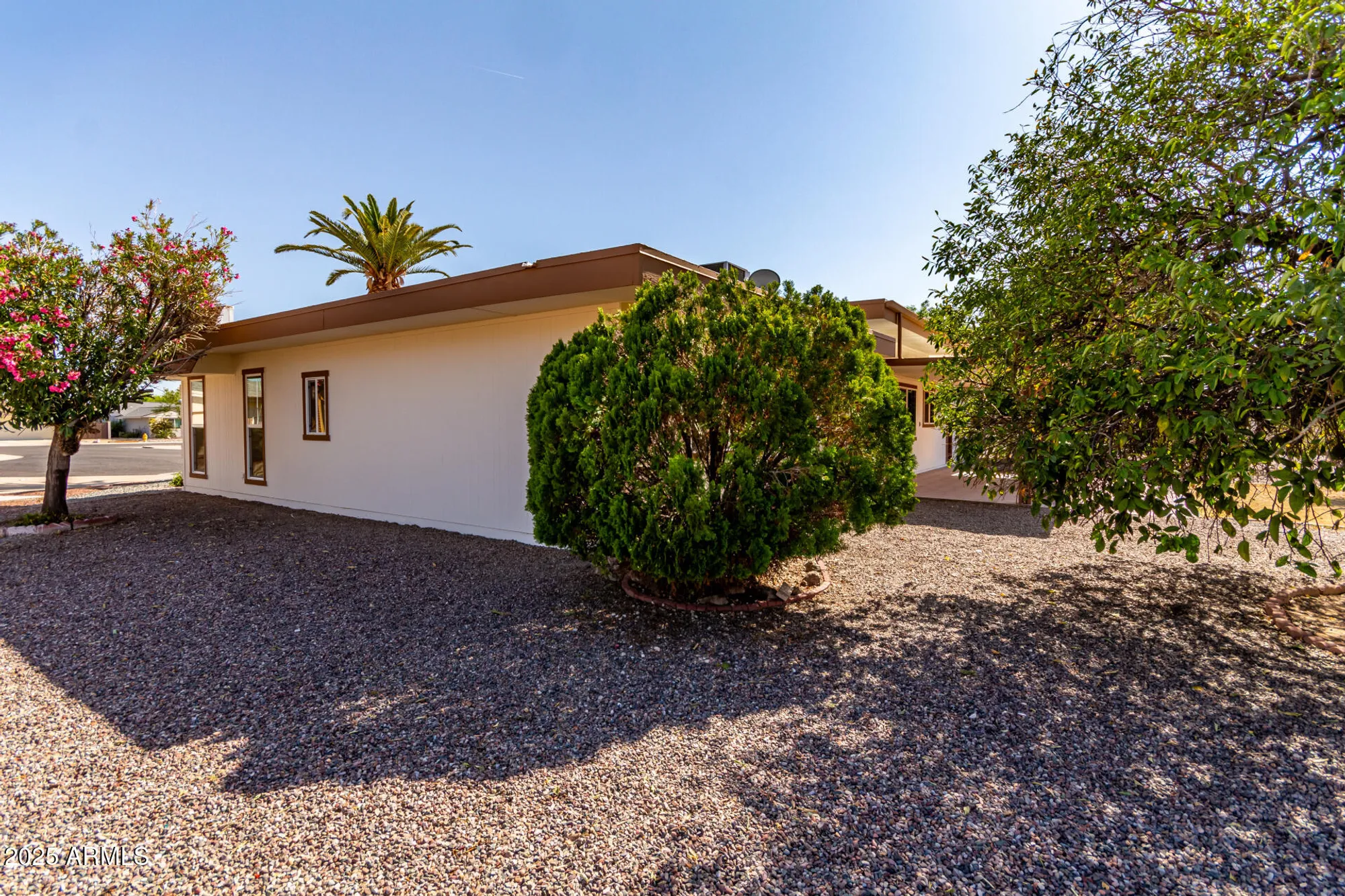 Property Slideshow image 34 of 36 | 16853 n meadow park dr, Sun City, AZ, 85351
