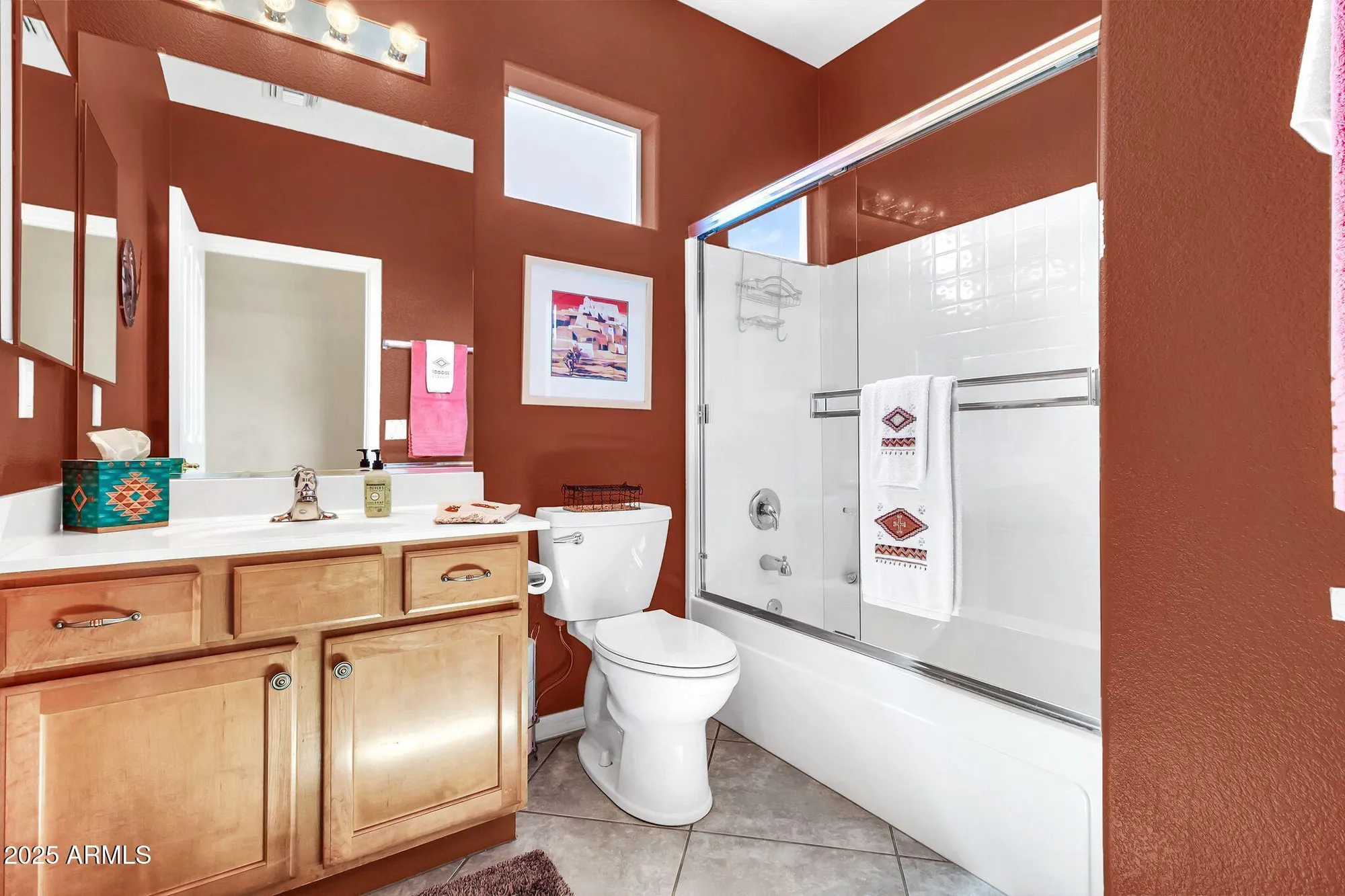 Property Slideshow image 18 of 30 | 3624 e county down dr, Chandler, AZ, 85249