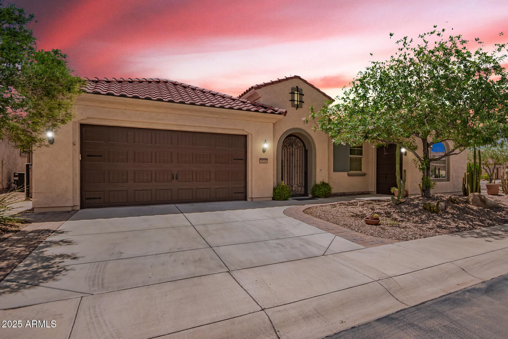 Property Slideshow image 1 of 34 | 7515 w merriweather way, Florence, AZ, 85132