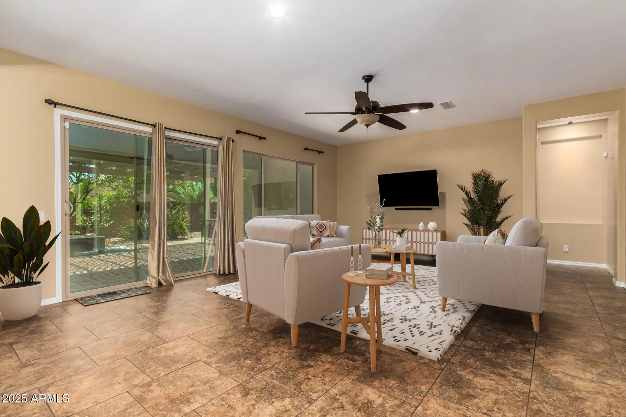 Property Slideshow image 5 of 34 | 7515 w merriweather way, Florence, AZ, 85132