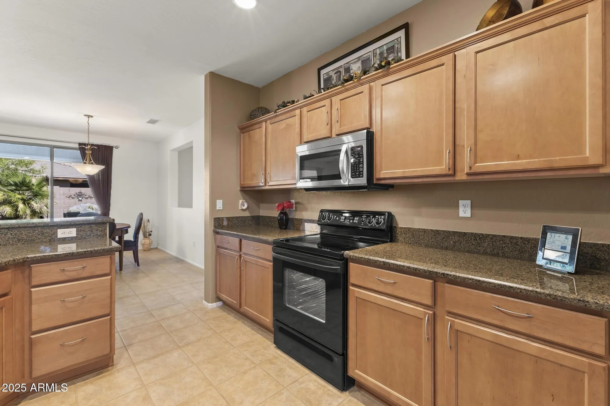 Property Slideshow image 15 of 38 | 18836 n sunsites dr, Surprise, AZ, 85387