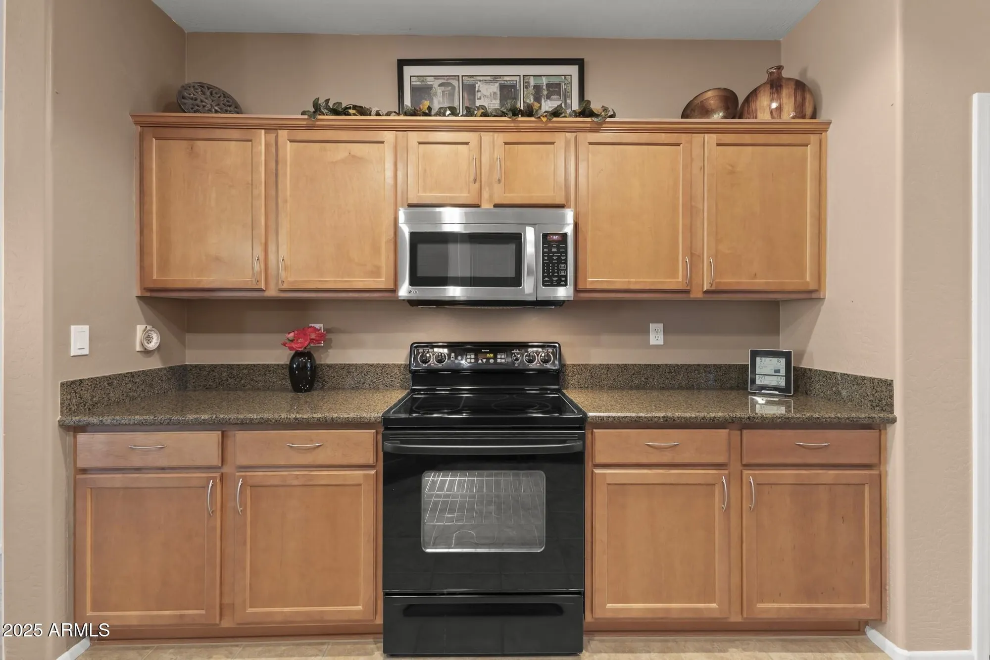 Property Slideshow image 14 of 38 | 18836 n sunsites dr, Surprise, AZ, 85387