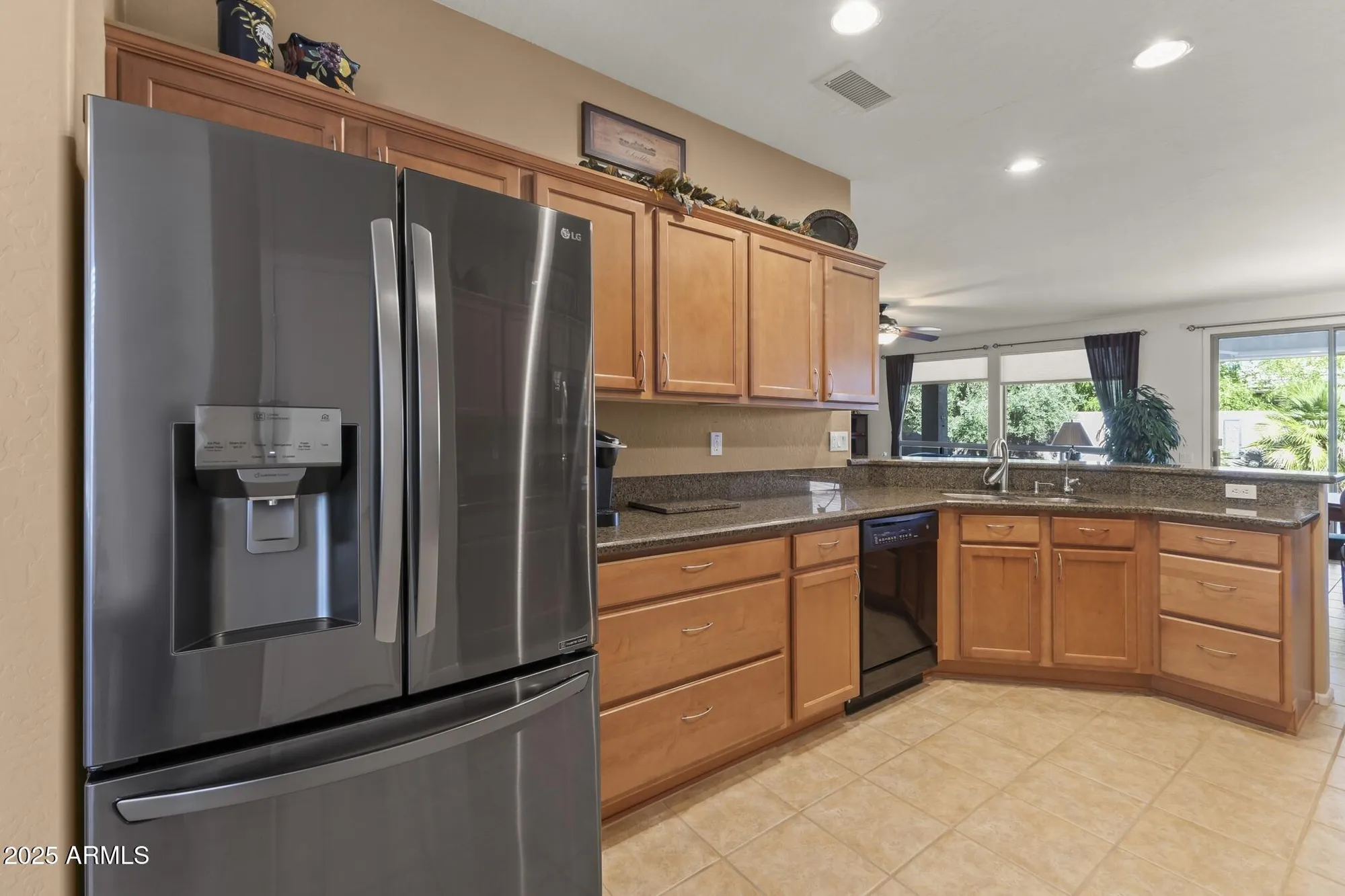 Property Slideshow image 17 of 38 | 18836 n sunsites dr, Surprise, AZ, 85387