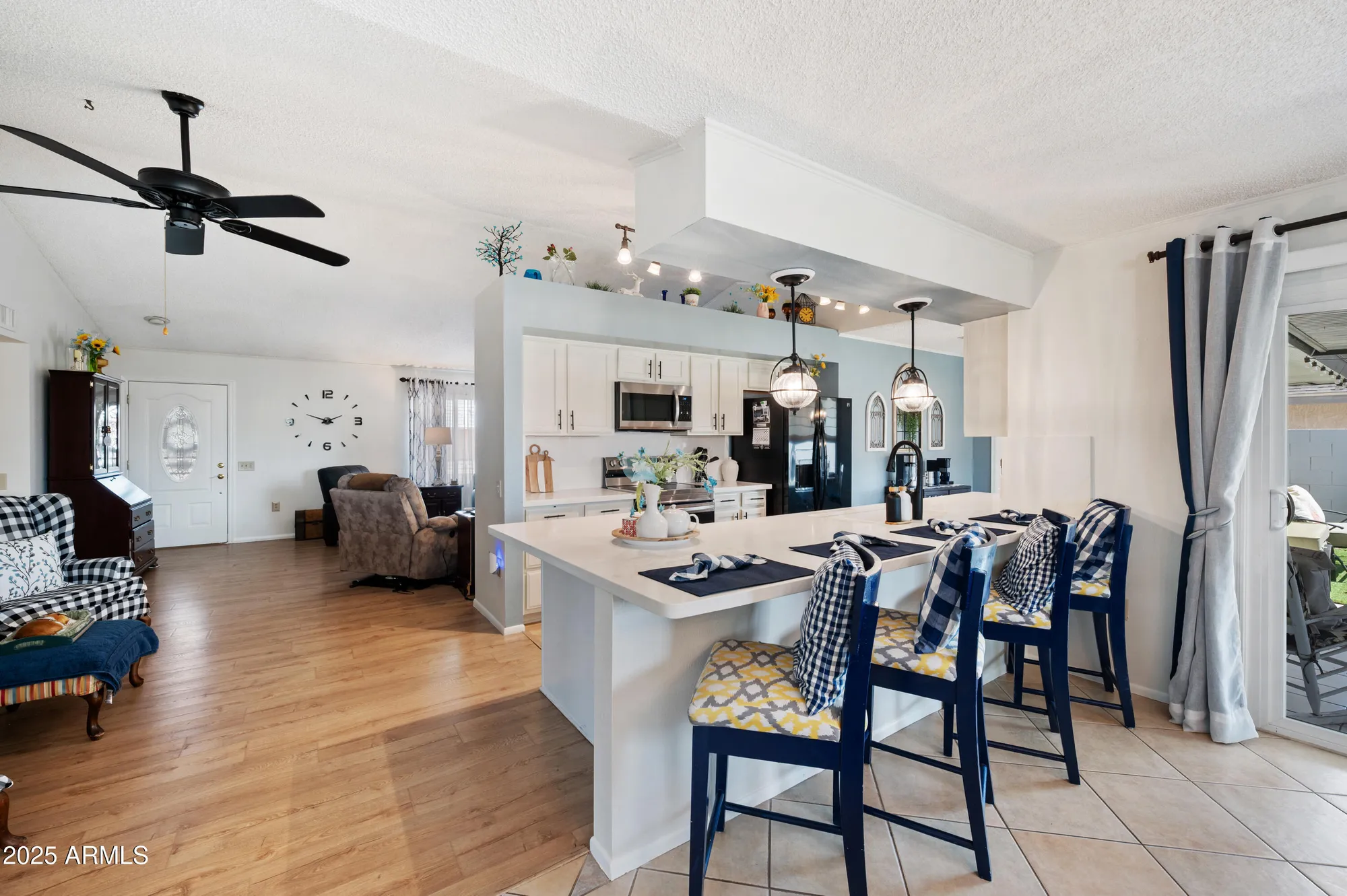 Property Slideshow image 9 of 33 | 17602 n desert glen dr, Sun City West, AZ, 85375