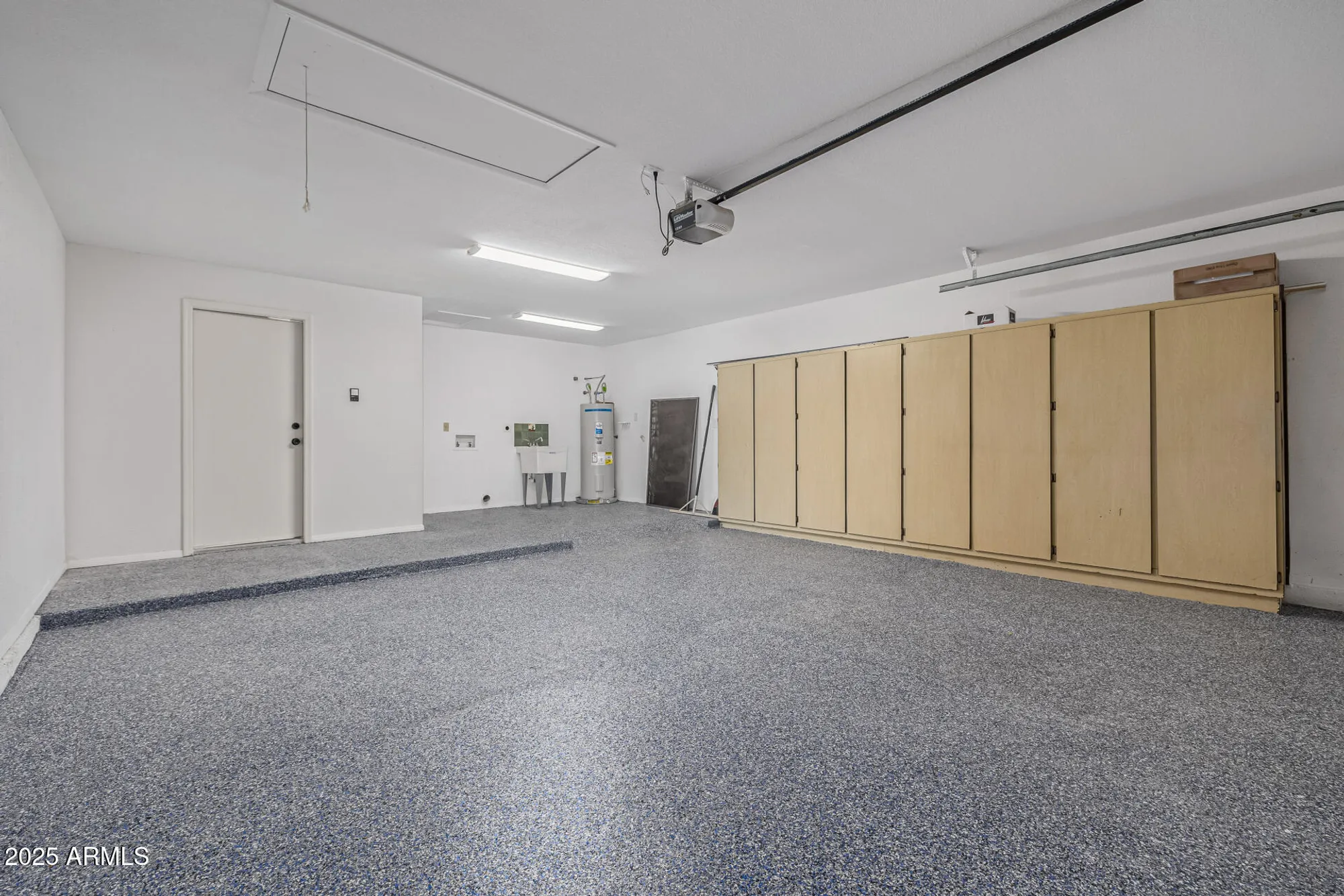 Property Slideshow image 33 of 41 | 9152 w oraibi dr, Peoria, AZ, 85382