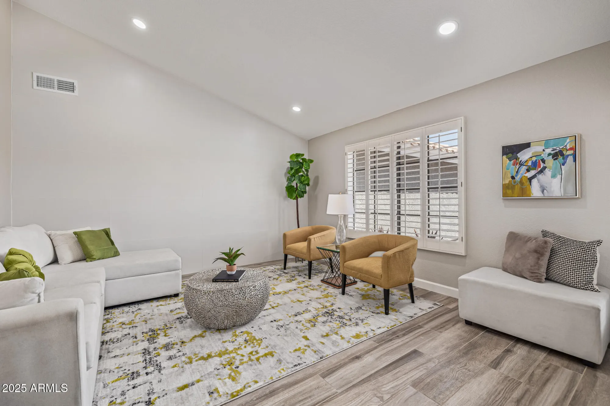 Property Slideshow image 19 of 41 | 9152 w oraibi dr, Peoria, AZ, 85382