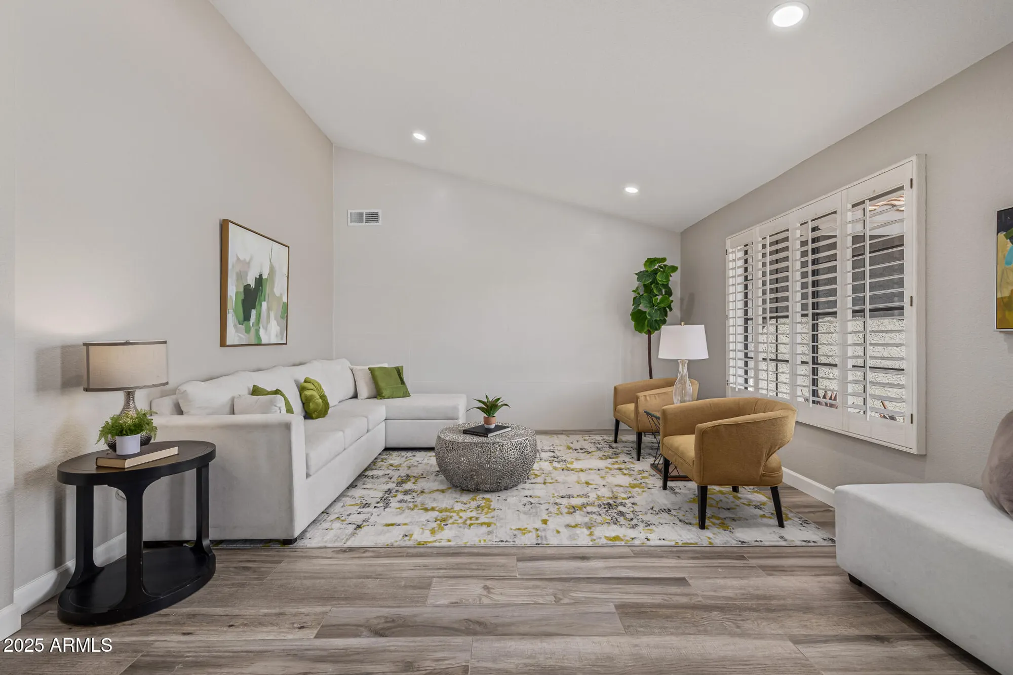 Property Slideshow image 20 of 41 | 9152 w oraibi dr, Peoria, AZ, 85382