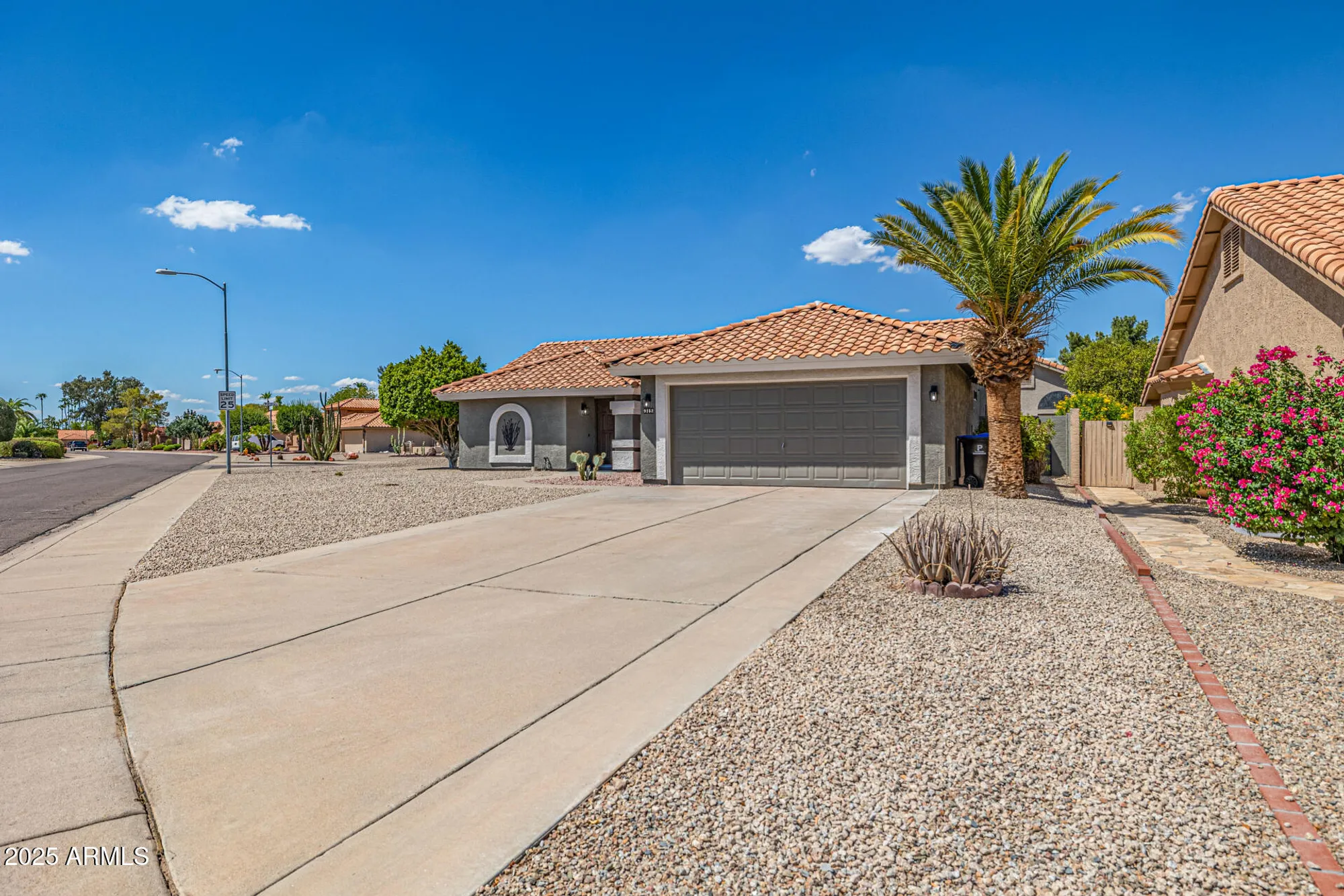 Property Slideshow image 5 of 41 | 9152 w oraibi dr, Peoria, AZ, 85382