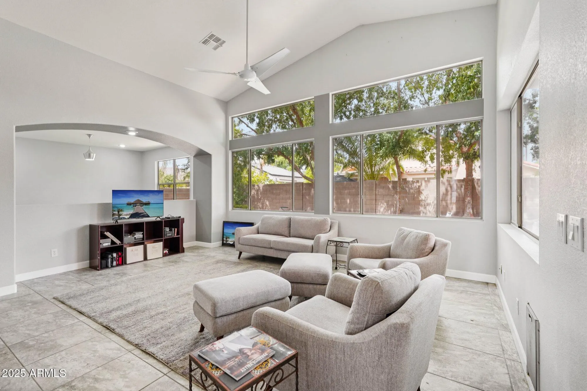 Property Slideshow image 11 of 65 | 17620 w weatherby dr, Surprise, AZ, 85374
