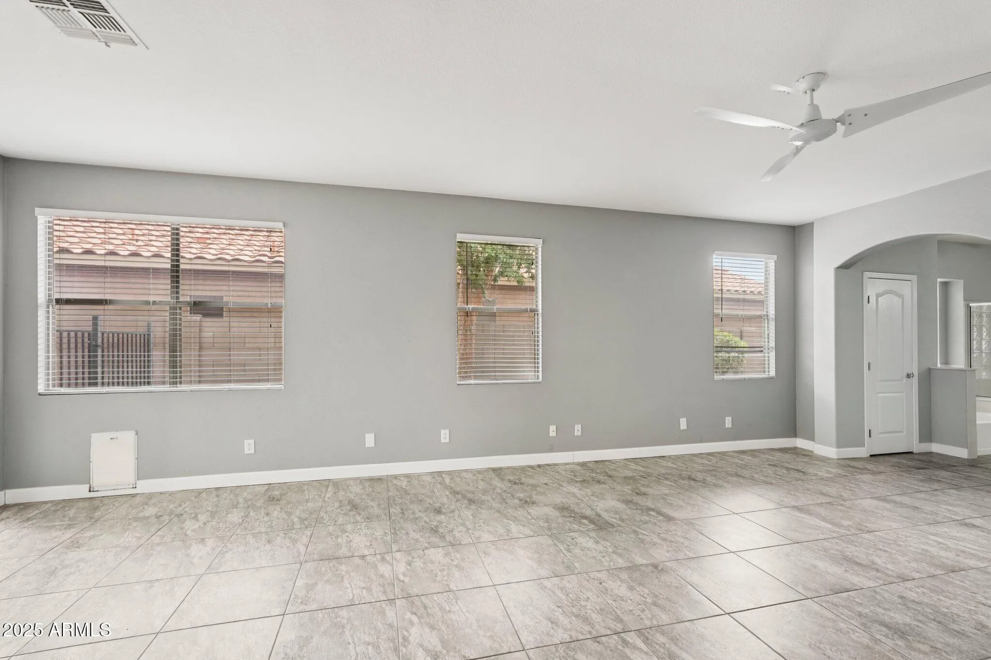 Property Slideshow image 49 of 65 | 17620 w weatherby dr, Surprise, AZ, 85374