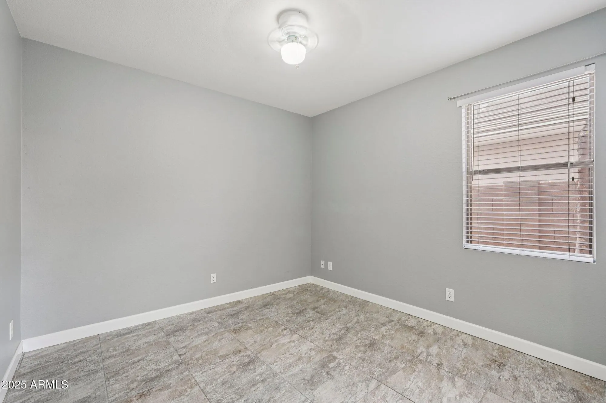 Property Slideshow image 58 of 65 | 17620 w weatherby dr, Surprise, AZ, 85374