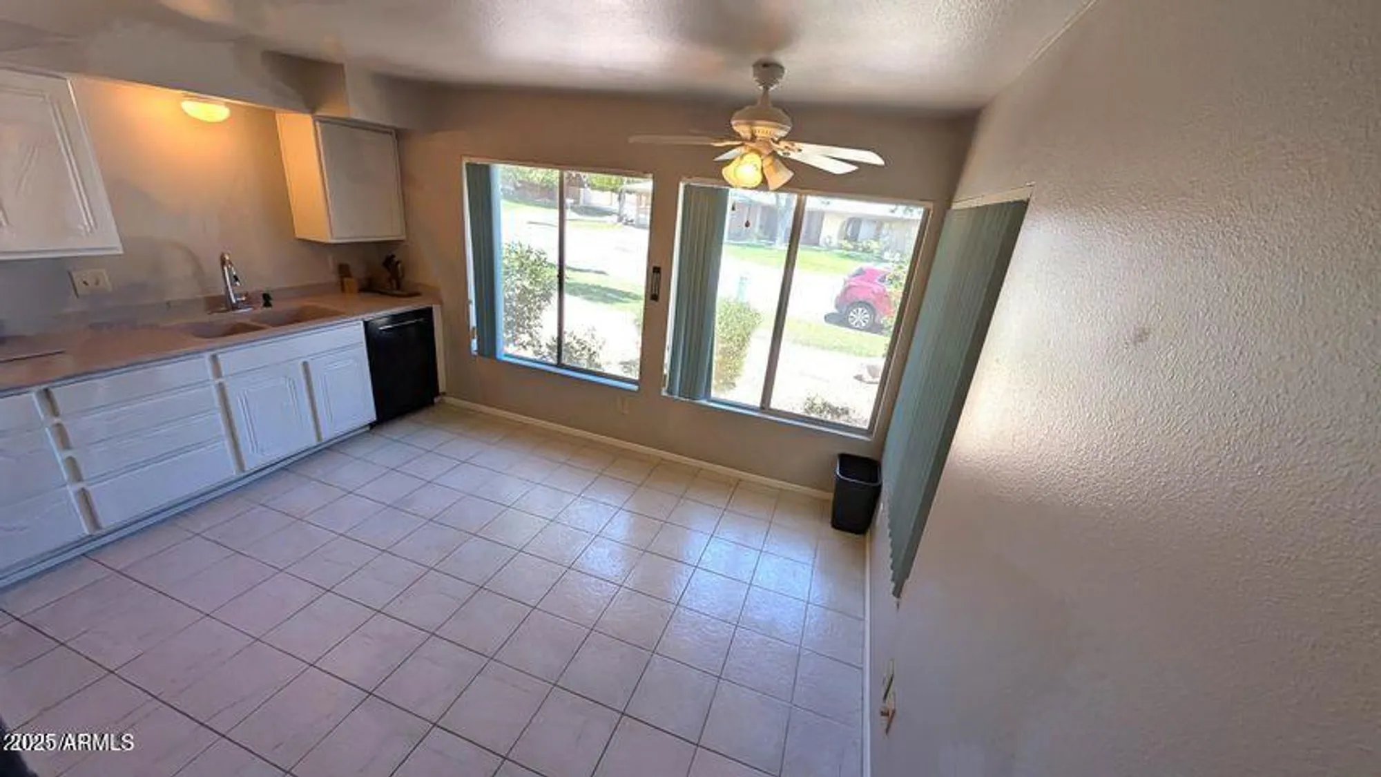 Property Slideshow image 4 of 35 | 4773 e hopi st, Phoenix, AZ, 85044