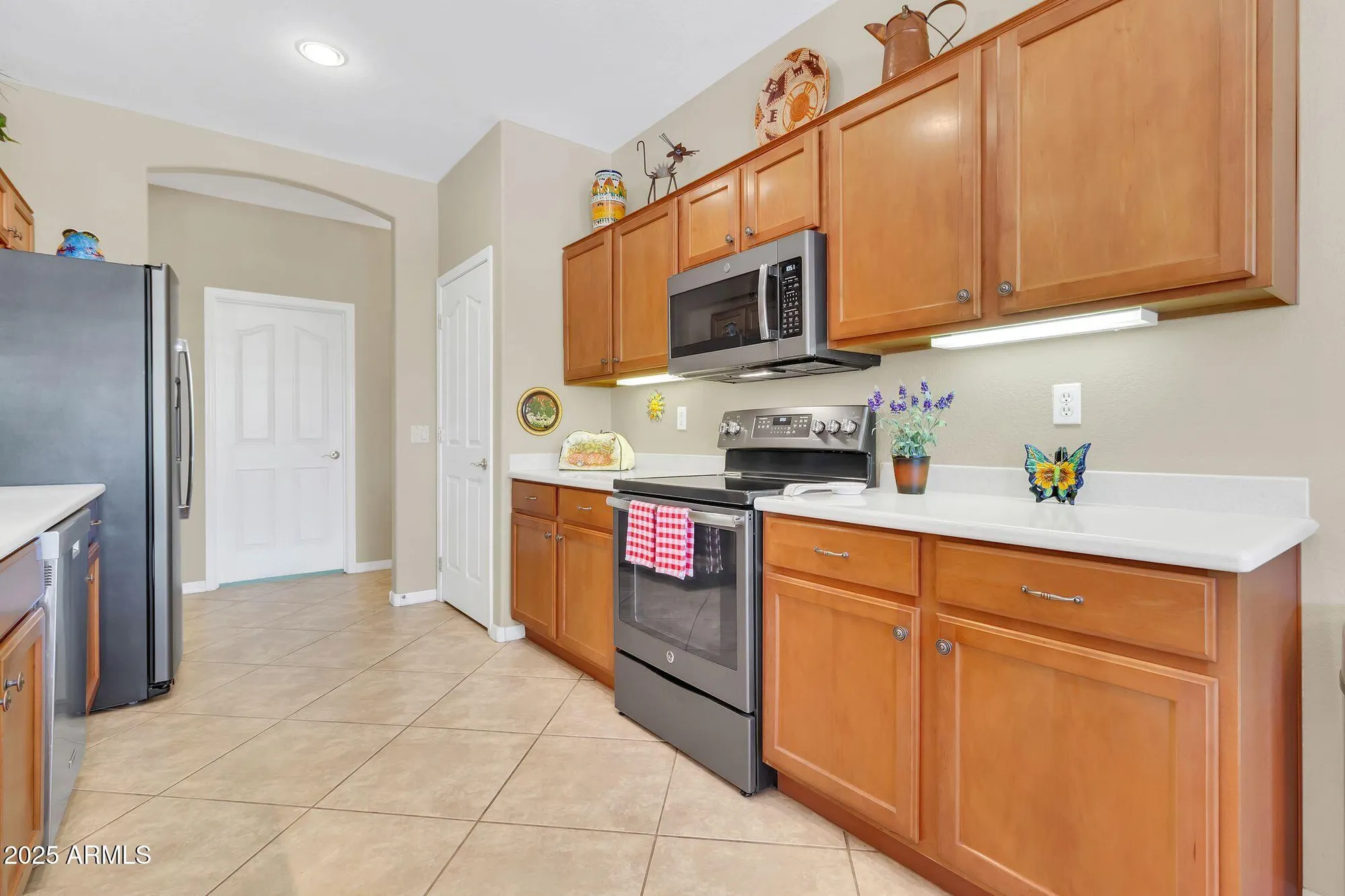 Property Slideshow image 7 of 30 | 3624 e county down dr, Chandler, AZ, 85249