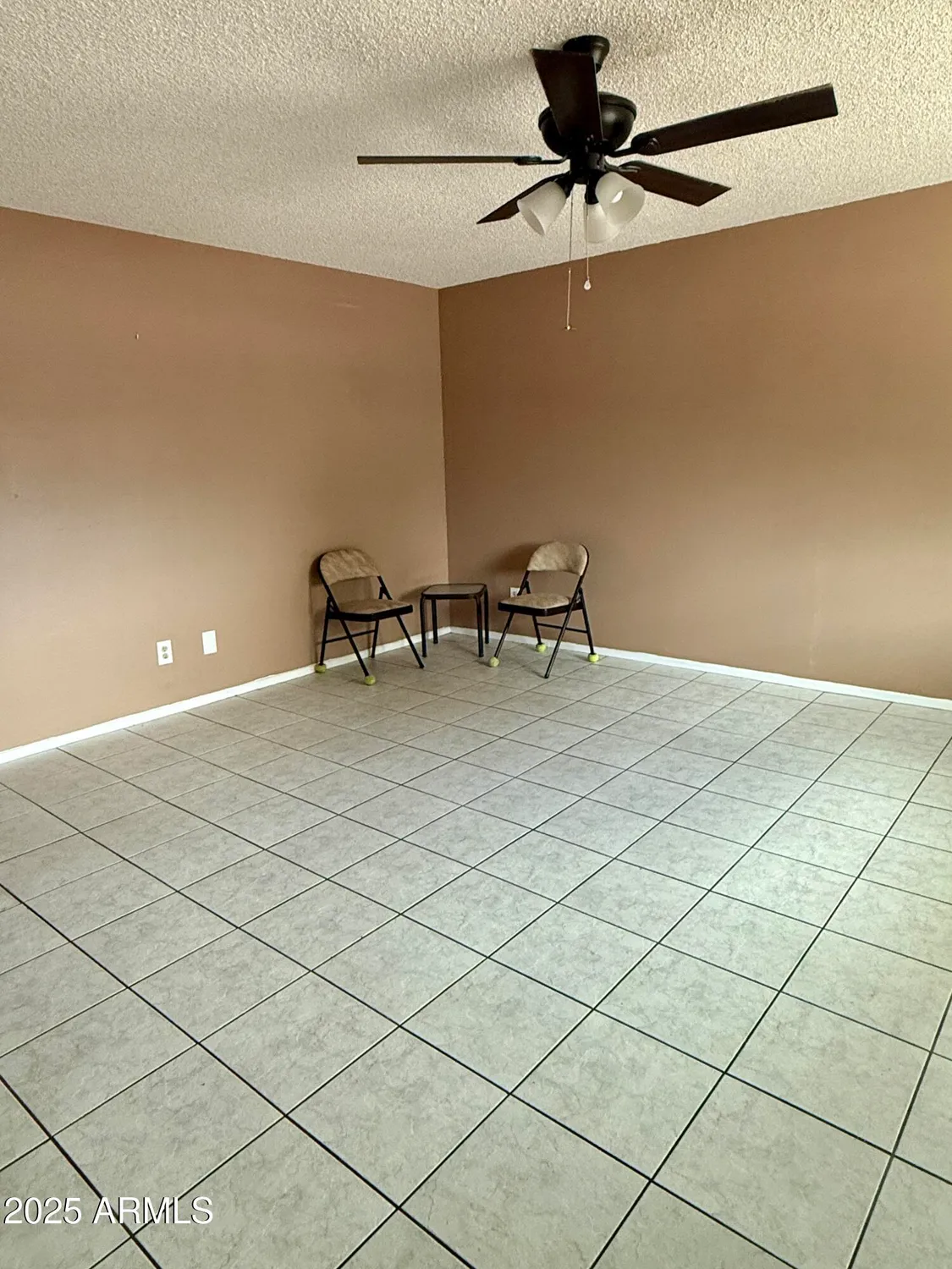 Property Slideshow image 11 of 26 | 10134 n 97th ave b, Peoria, AZ, 85345