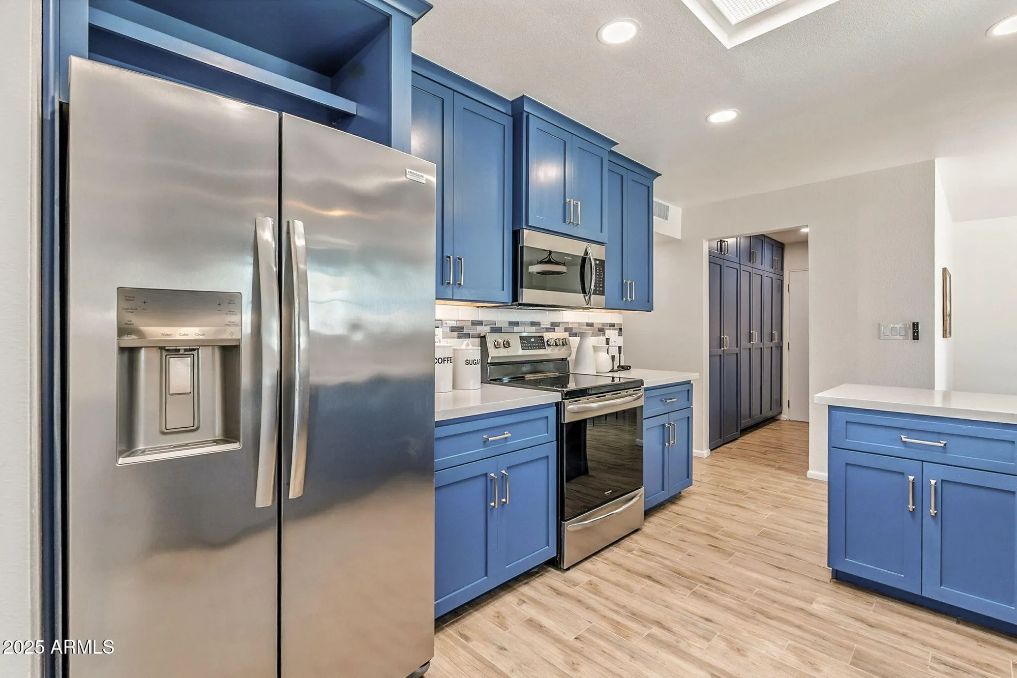 Property Slideshow image 25 of 99 | 43 e boca raton rd, Phoenix, AZ, 85022