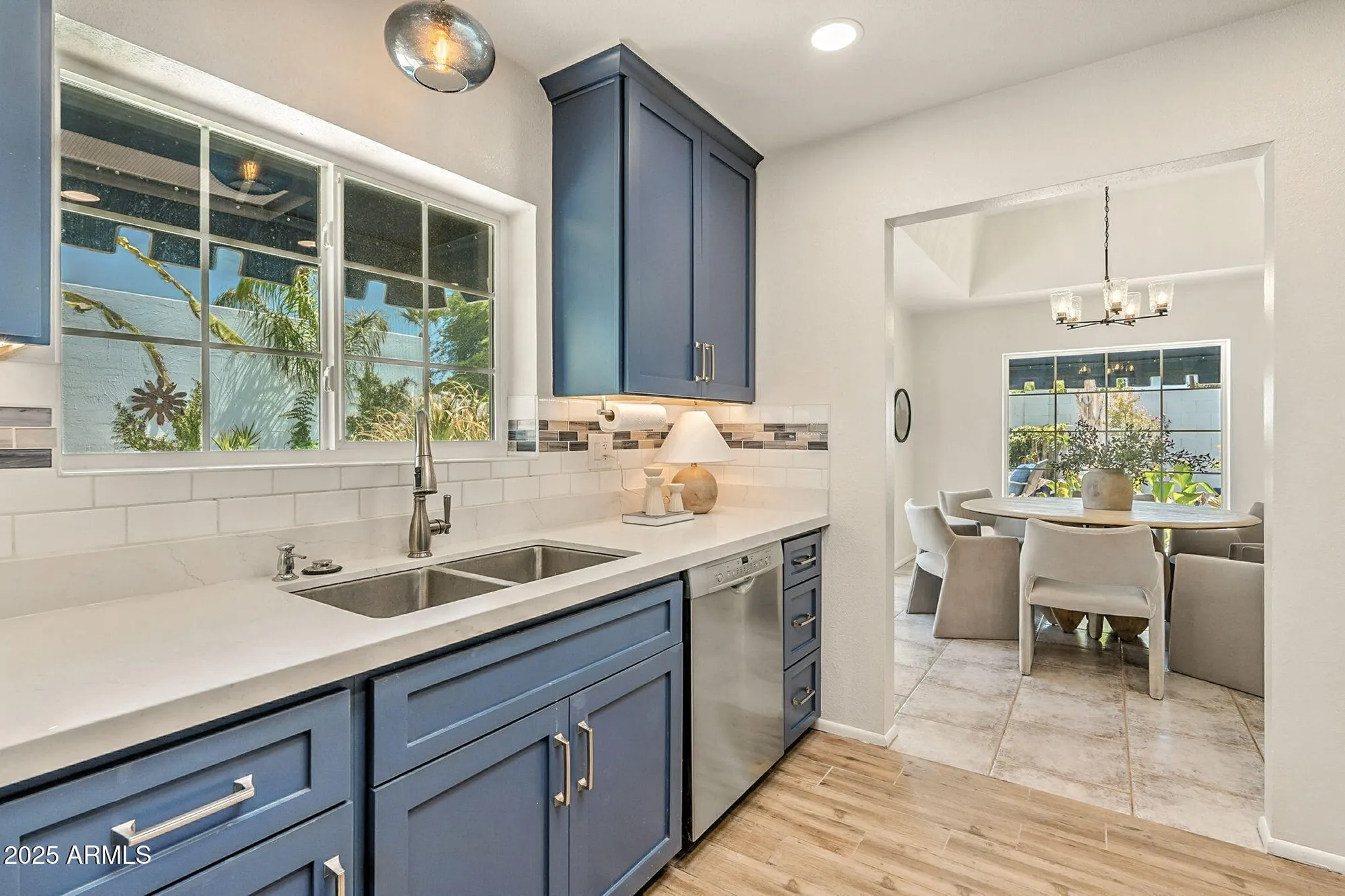 Property Slideshow image 26 of 99 | 43 e boca raton rd, Phoenix, AZ, 85022