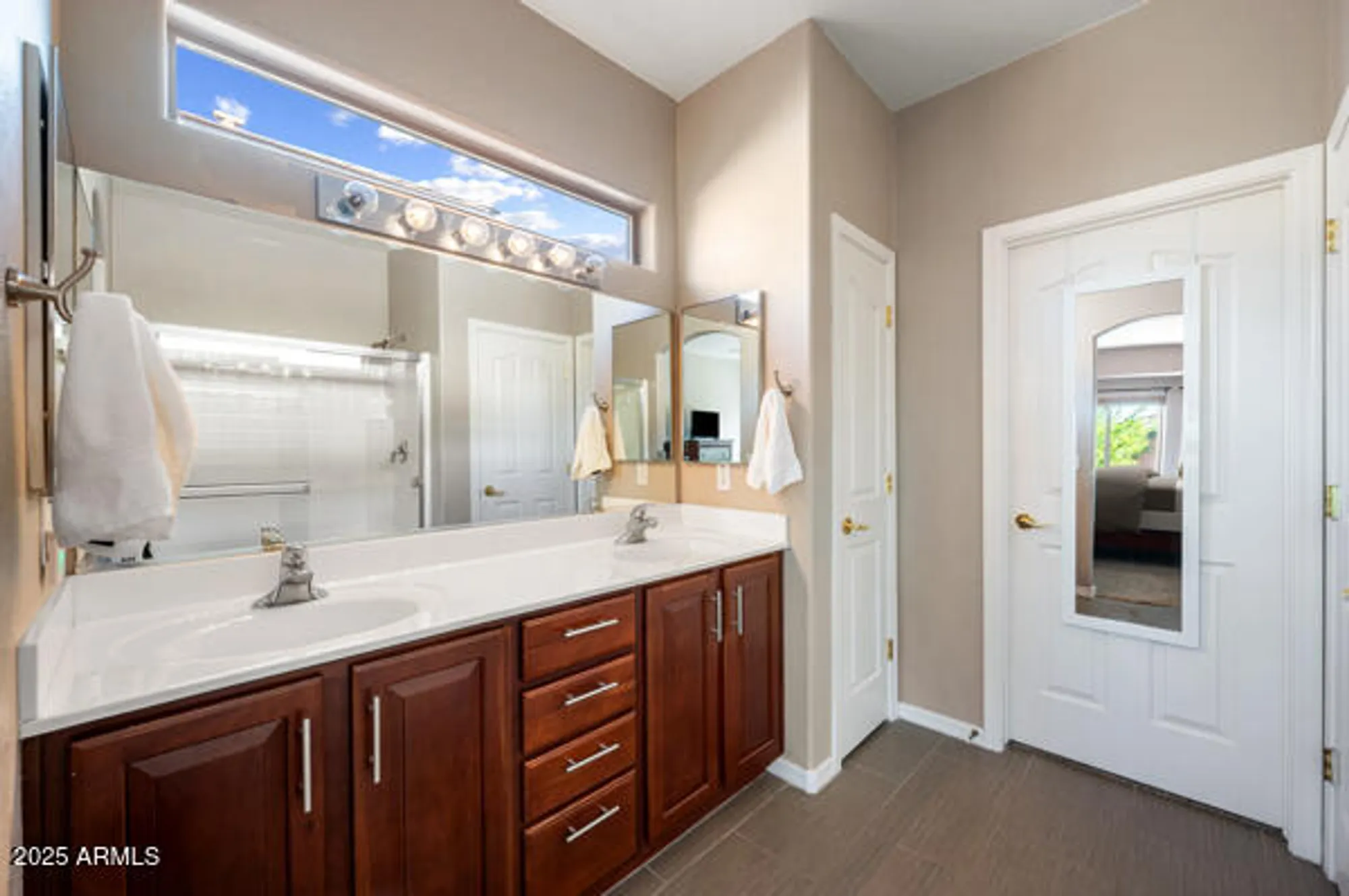 Property Slideshow image 19 of 31 | 3127 e palm beach dr, Chandler, AZ, 85249