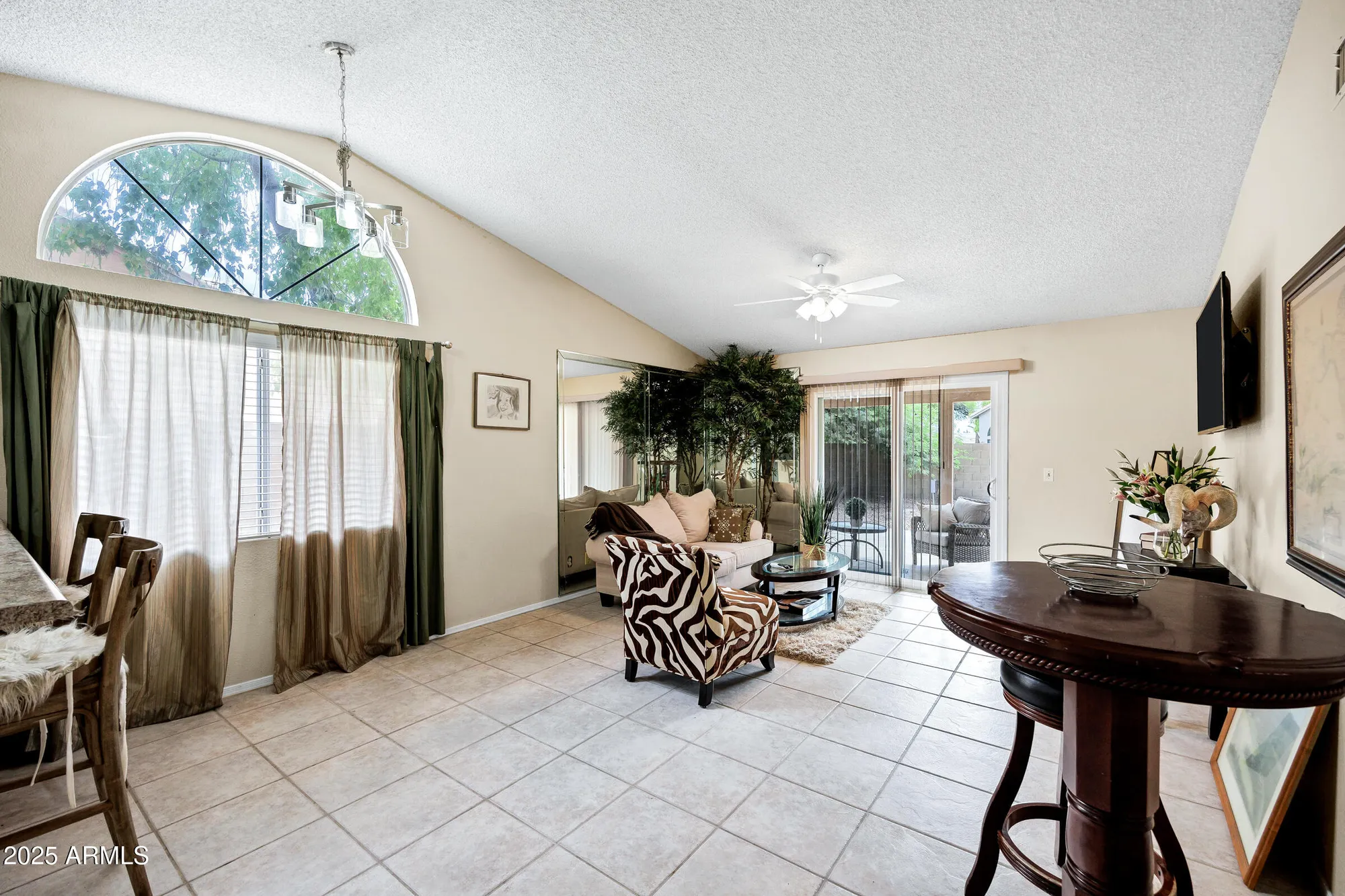Property Slideshow image 7 of 19 | 12244 s 45th st, Phoenix, AZ, 85044