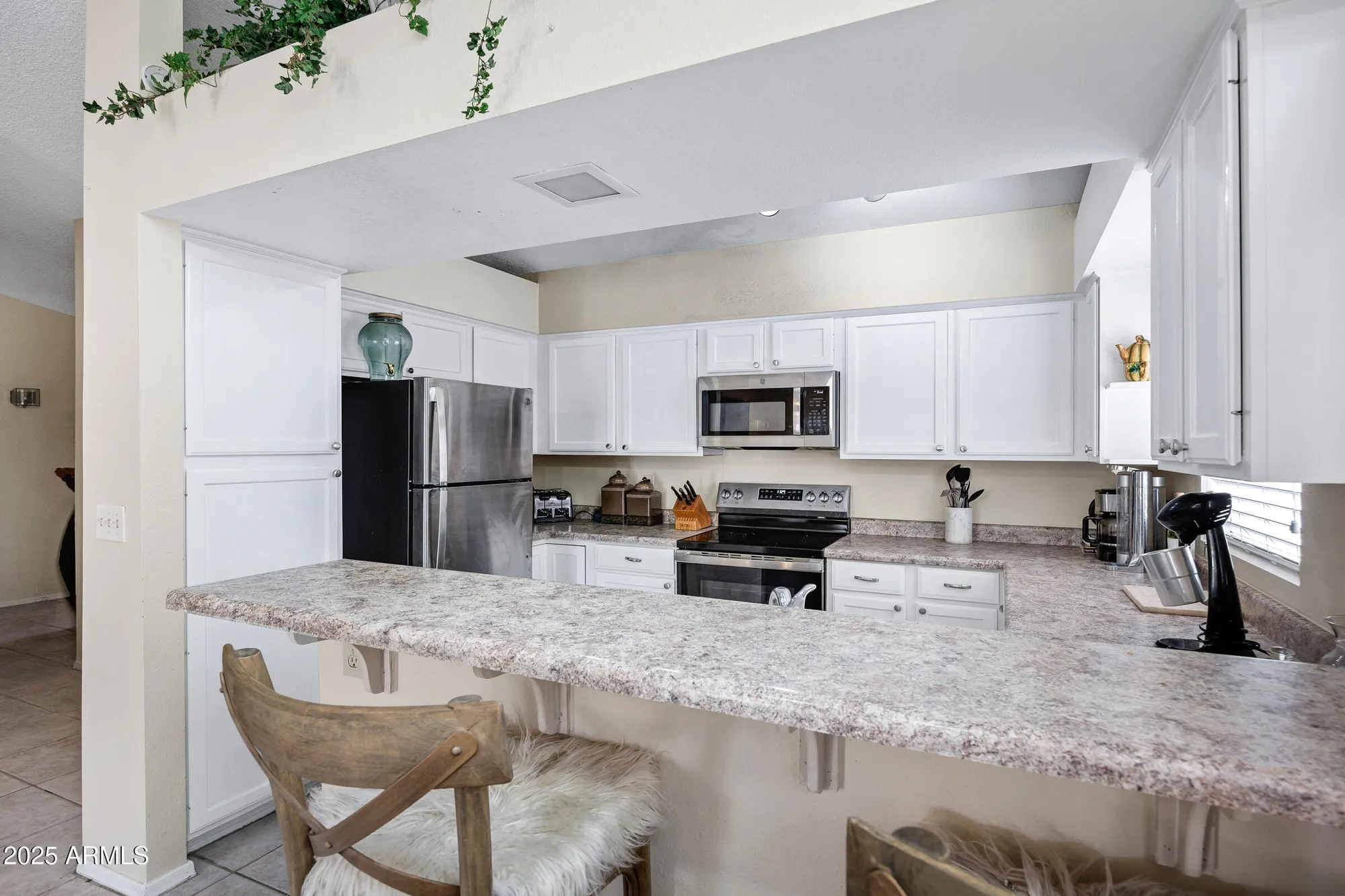 Property Slideshow image 2 of 19 | 12244 s 45th st, Phoenix, AZ, 85044