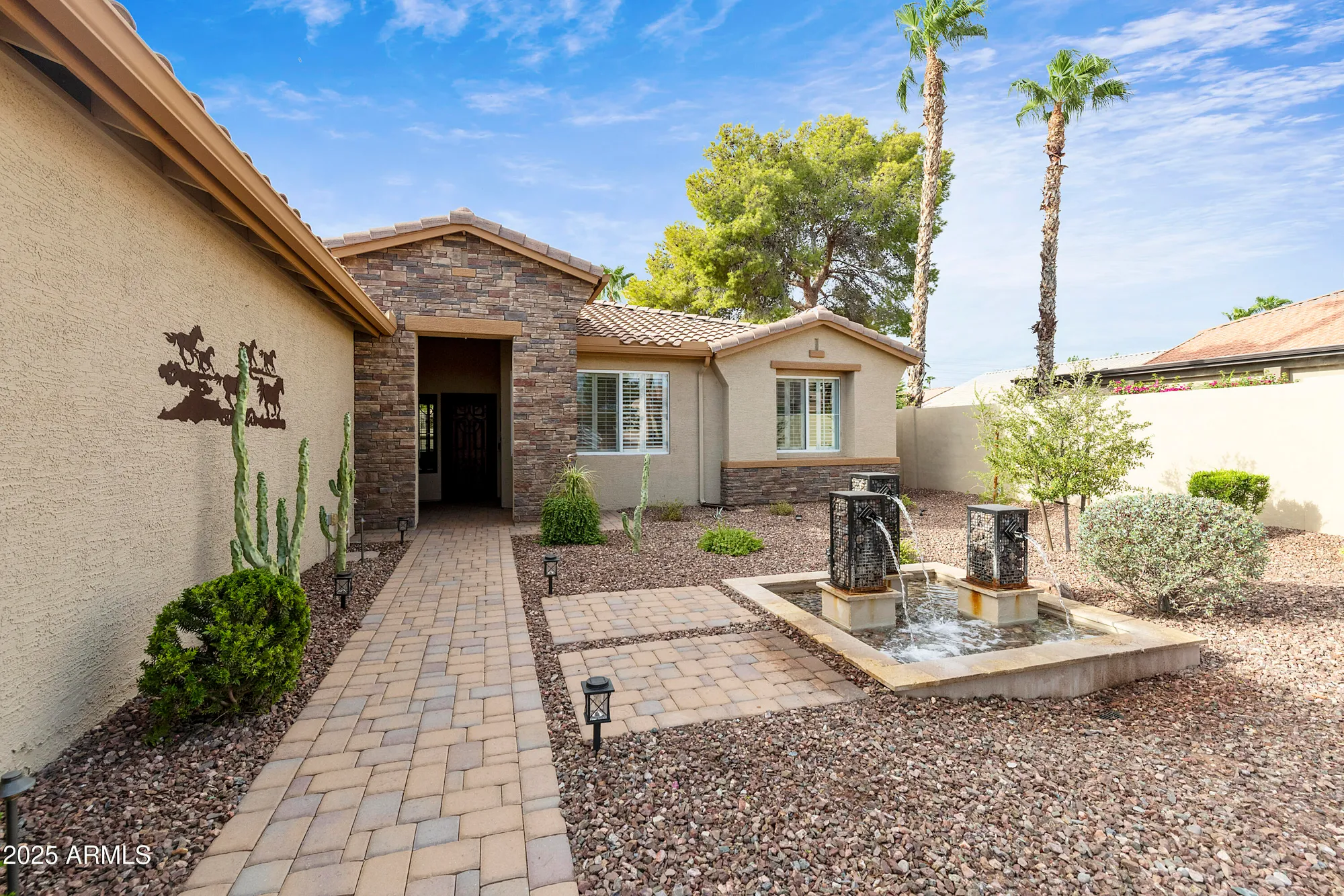 Property Slideshow image 6 of 69 | 10061 e coopers hawk dr, Sun Lakes, AZ, 85248