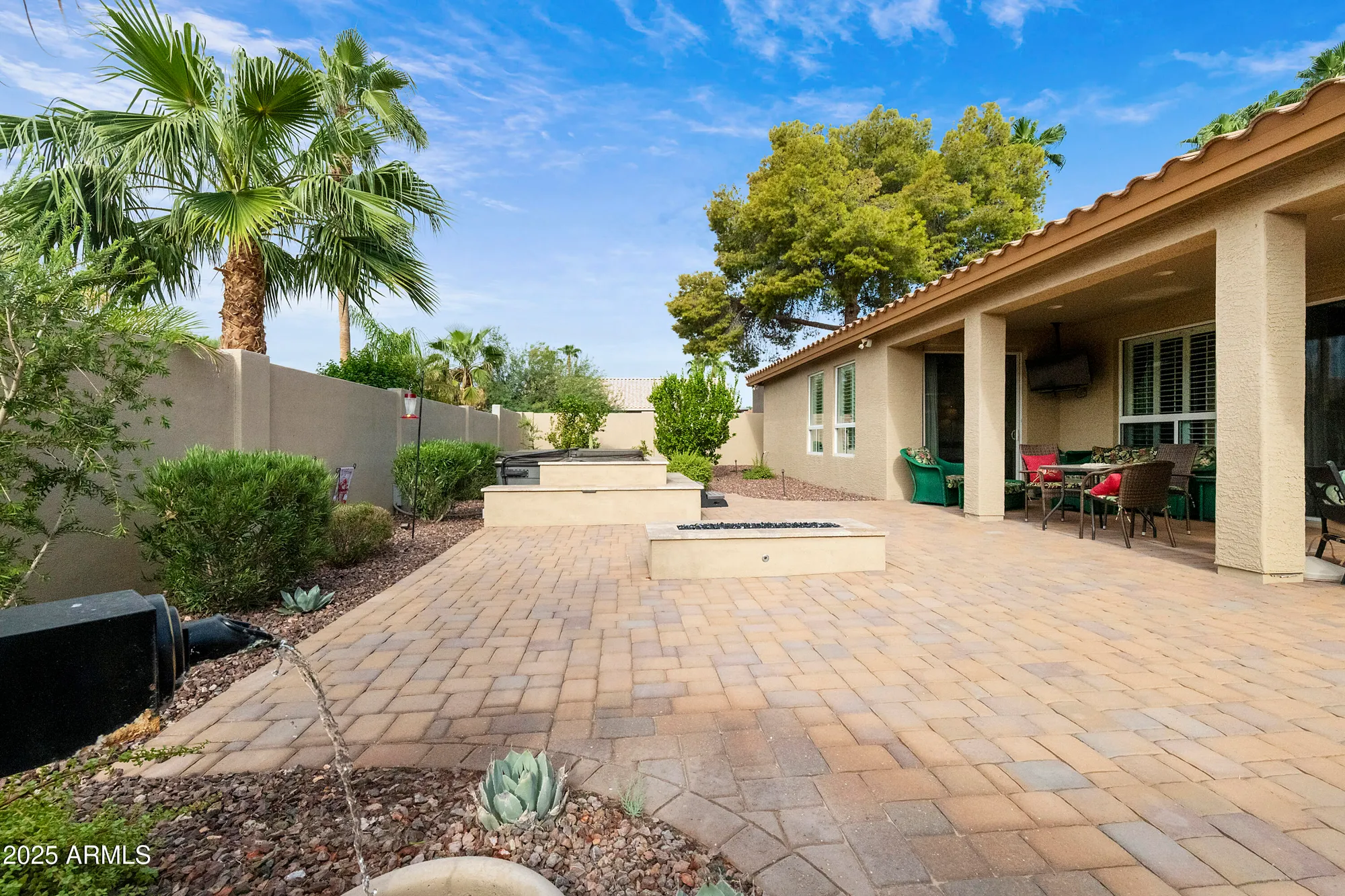 Property Slideshow image 39 of 69 | 10061 e coopers hawk dr, Sun Lakes, AZ, 85248