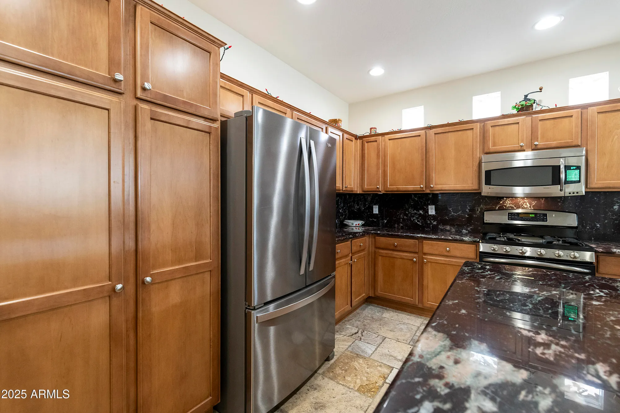 Property Slideshow image 17 of 69 | 10061 e coopers hawk dr, Sun Lakes, AZ, 85248