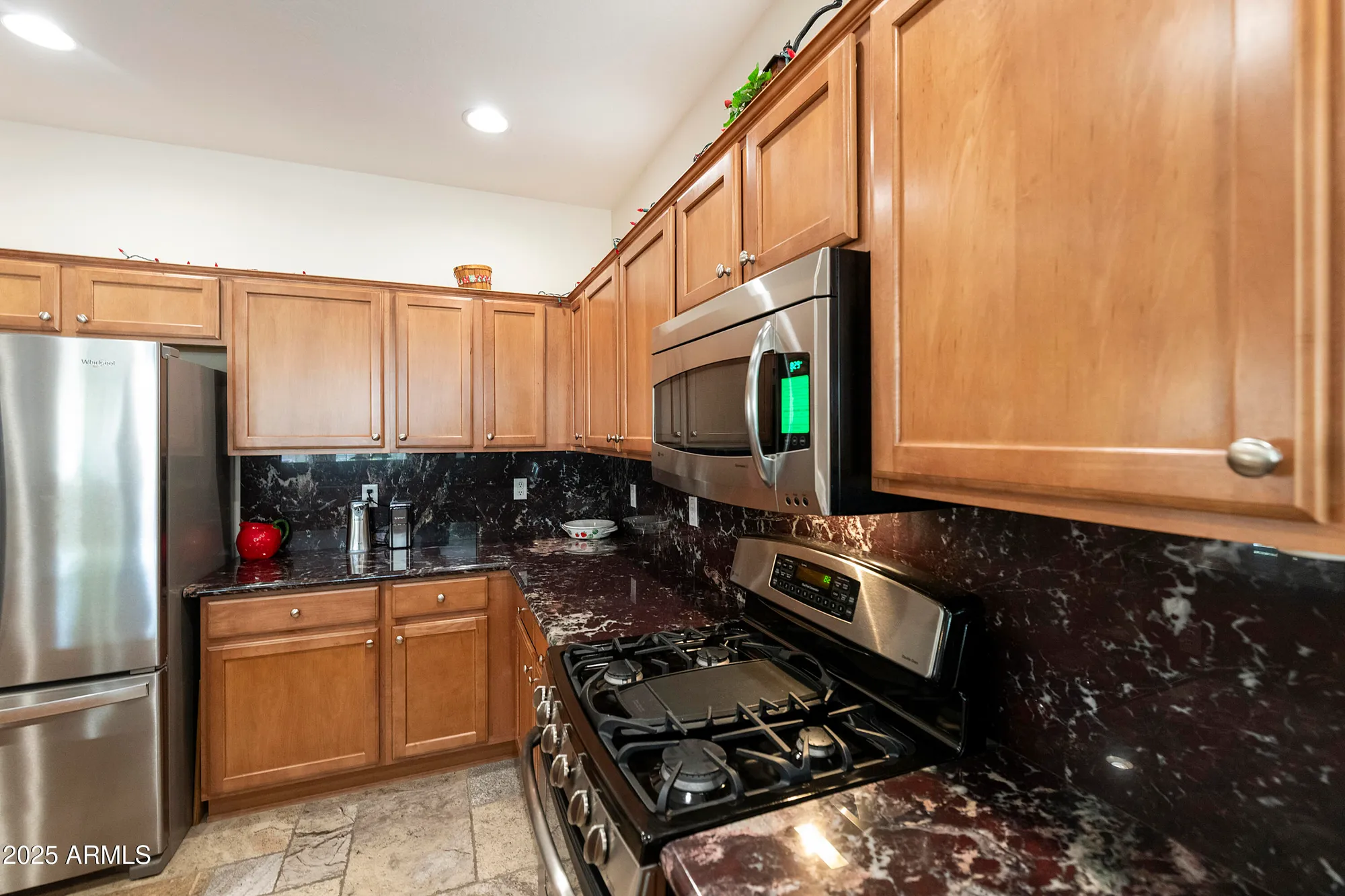 Property Slideshow image 19 of 69 | 10061 e coopers hawk dr, Sun Lakes, AZ, 85248