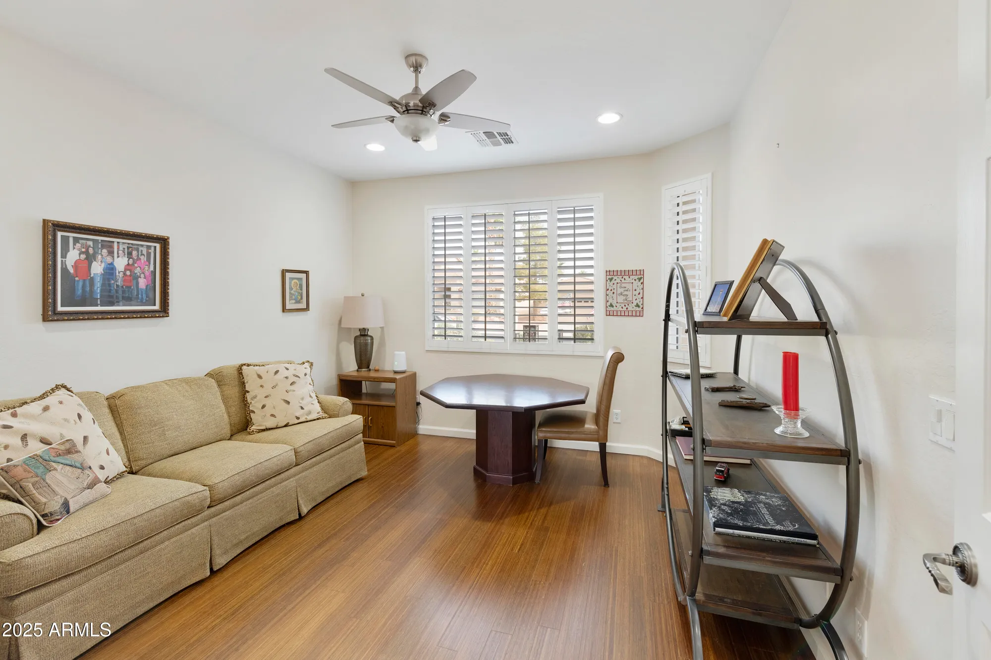 Property Slideshow image 21 of 69 | 10061 e coopers hawk dr, Sun Lakes, AZ, 85248