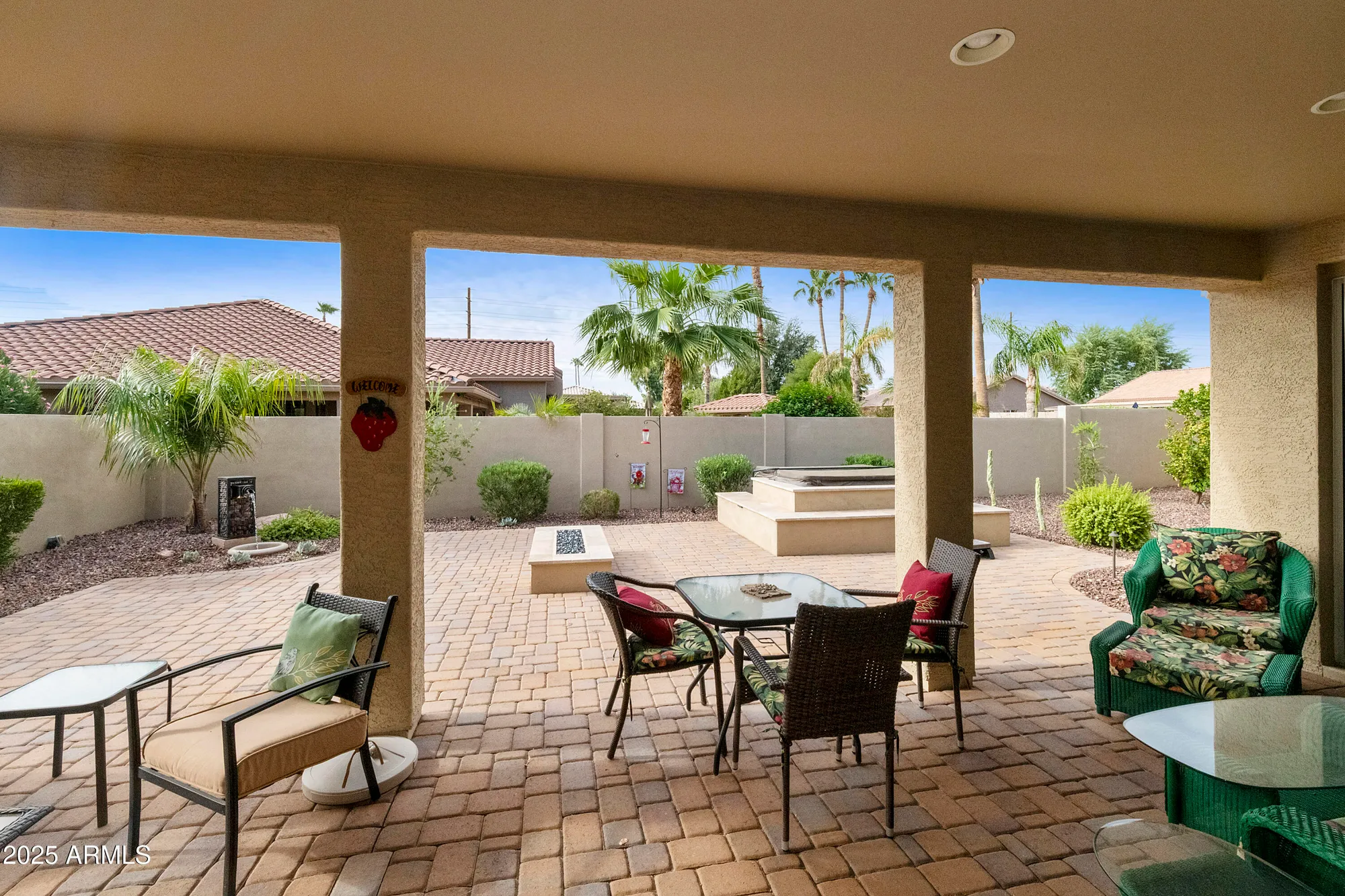 Property Slideshow image 31 of 69 | 10061 e coopers hawk dr, Sun Lakes, AZ, 85248