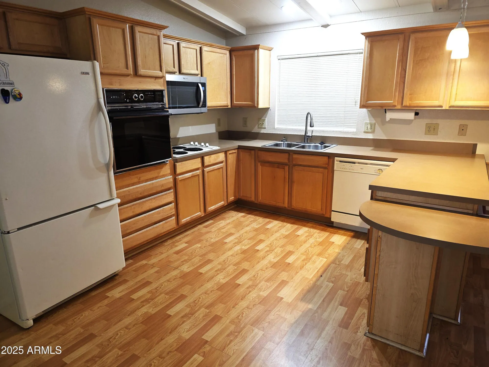 Property Slideshow image 3 of 20 | 9005 e citrus ln, Sun Lakes, AZ, 85248