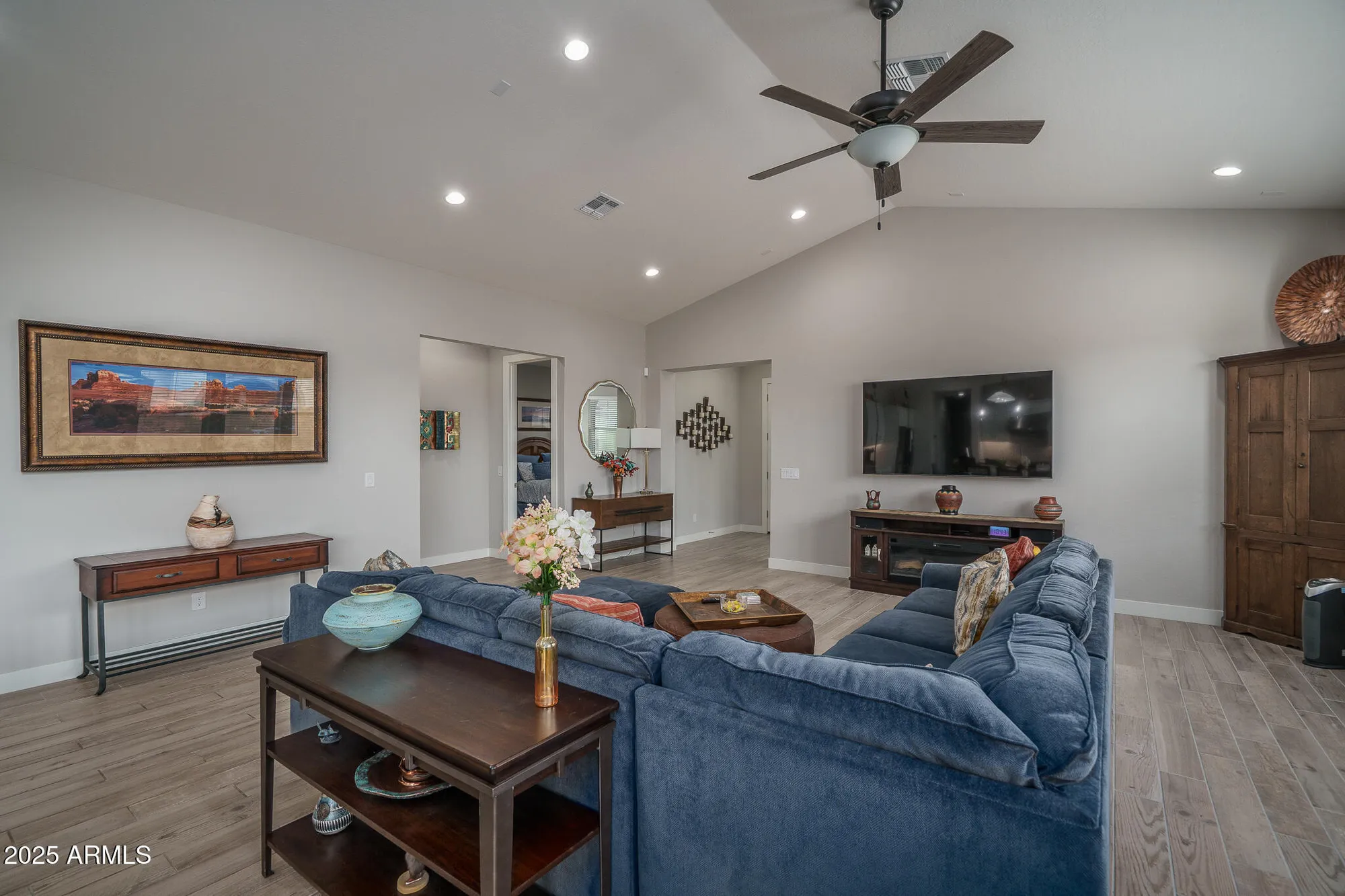 Property Slideshow image 4 of 54 | 11531 n jerome st, Surprise, AZ, 85388