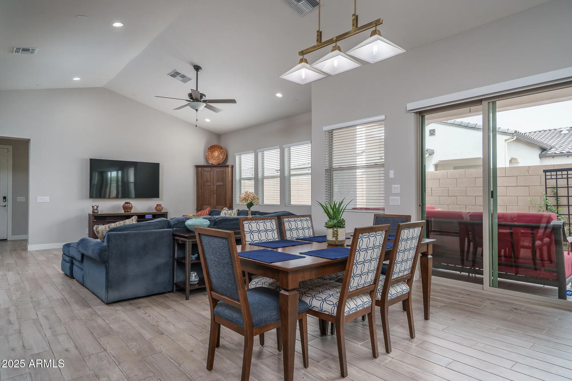 Property Slideshow image 11 of 54 | 11531 n jerome st, Surprise, AZ, 85388