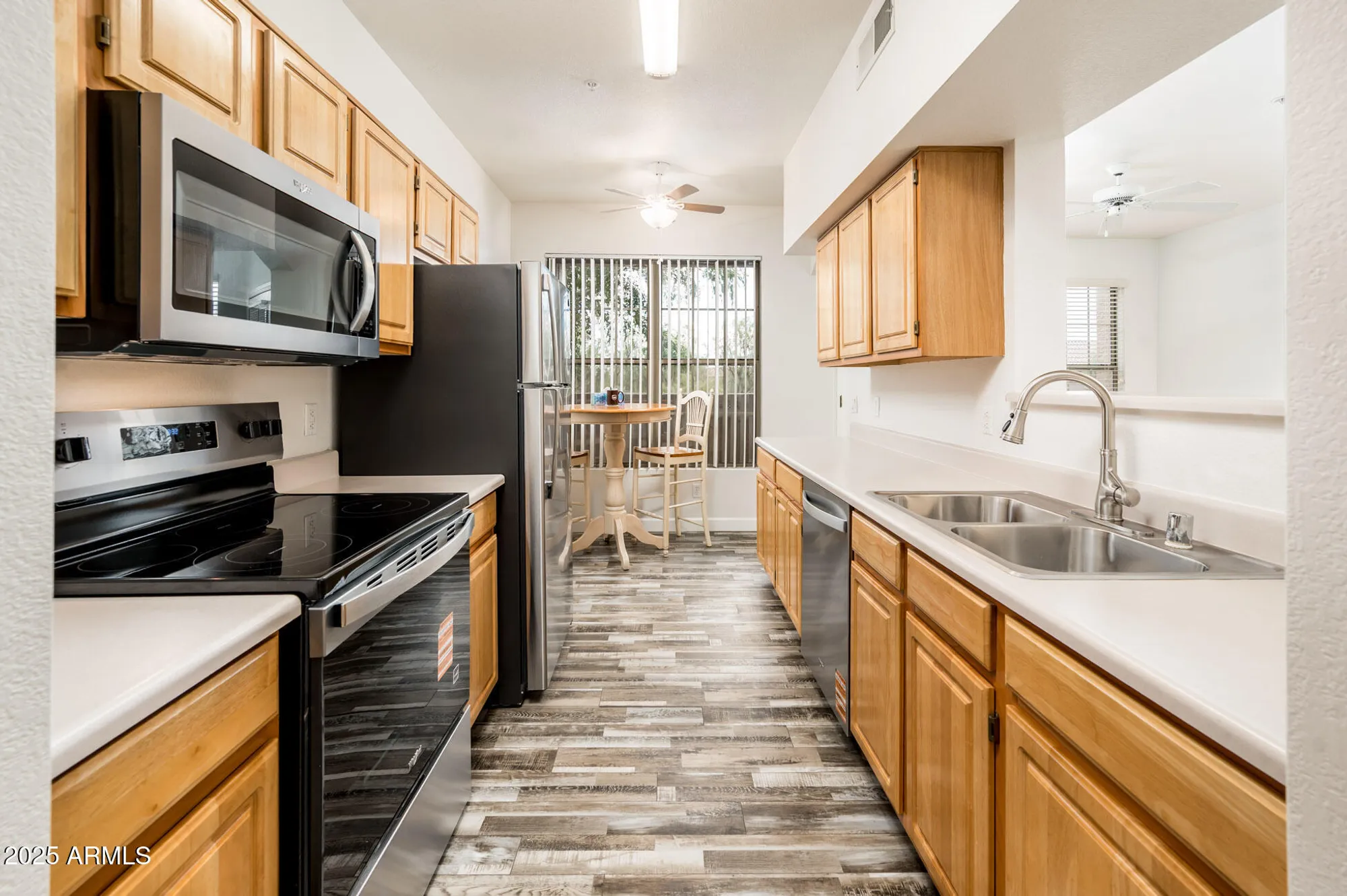 Property Slideshow image 14 of 42 | 14950 w mountain view blvd 6206, Surprise, AZ, 85374